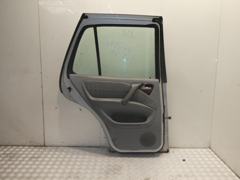 Porte arriere gauche mercedes classe m 163 phase 1