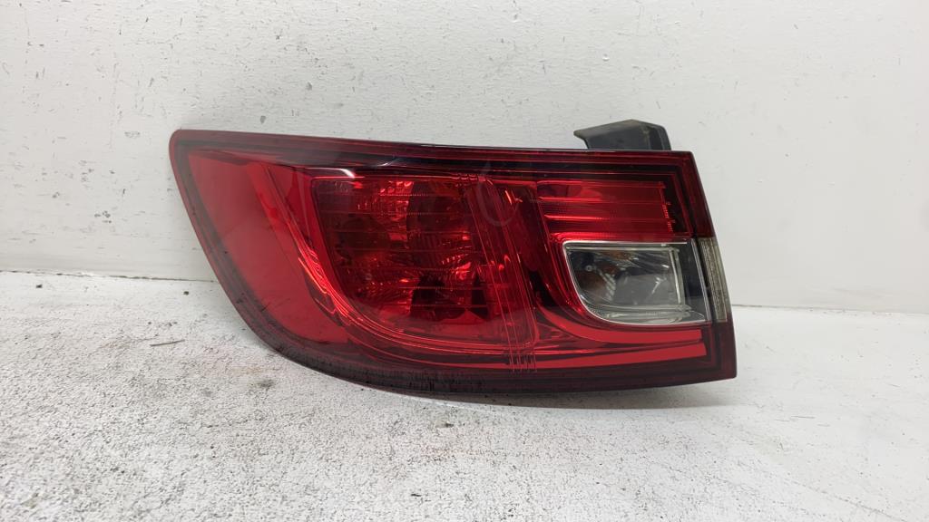 Feu arriere principal gauche (feux) renault clio 4 phase 1