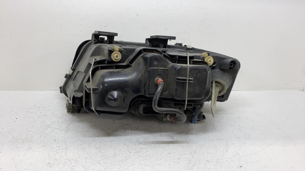 Optique avant principal droit (feux)(phare) audi a6 2 avant phase 1 break