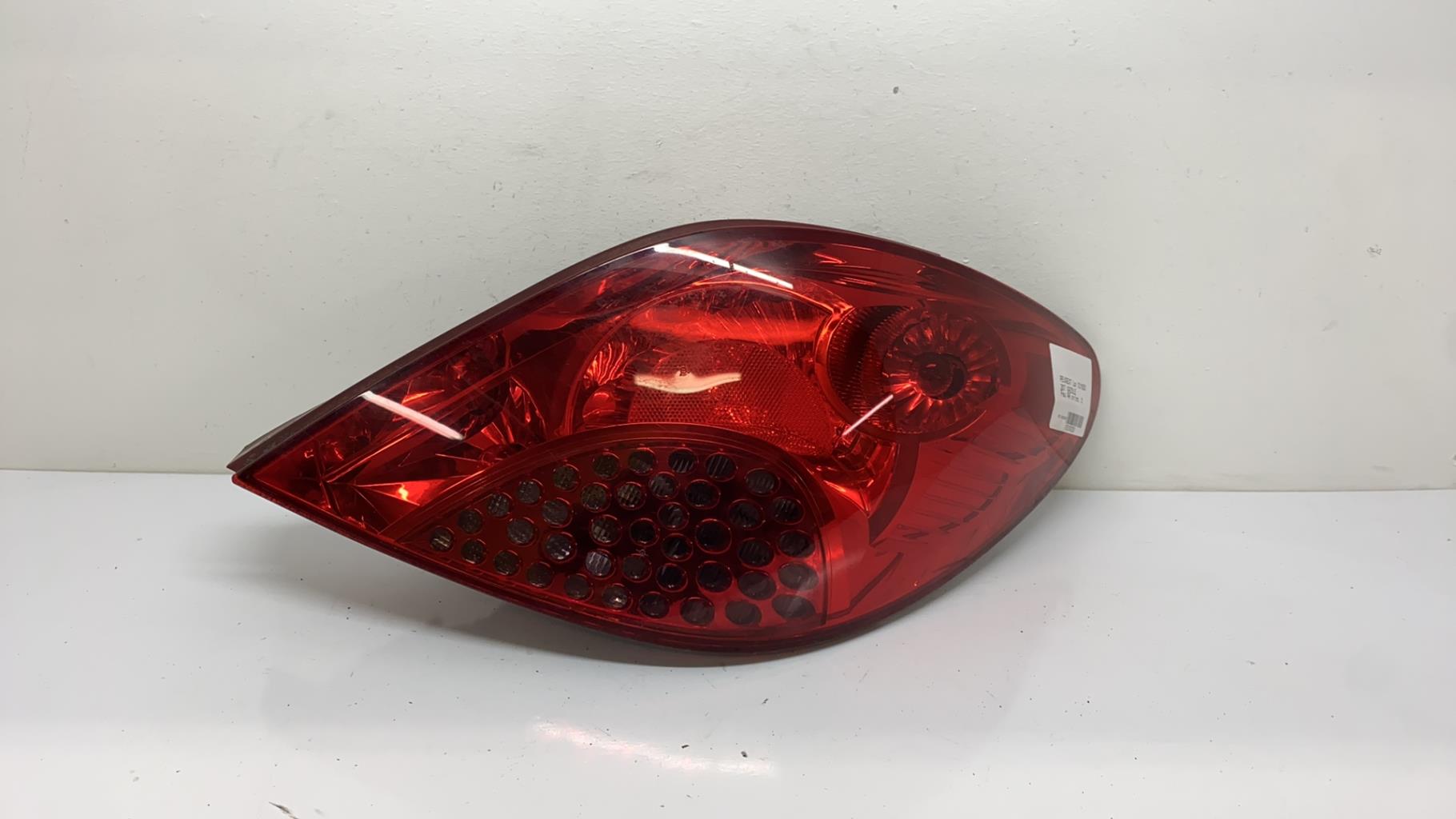 Feu arriere principal droit (feux) peugeot 207 phase 1