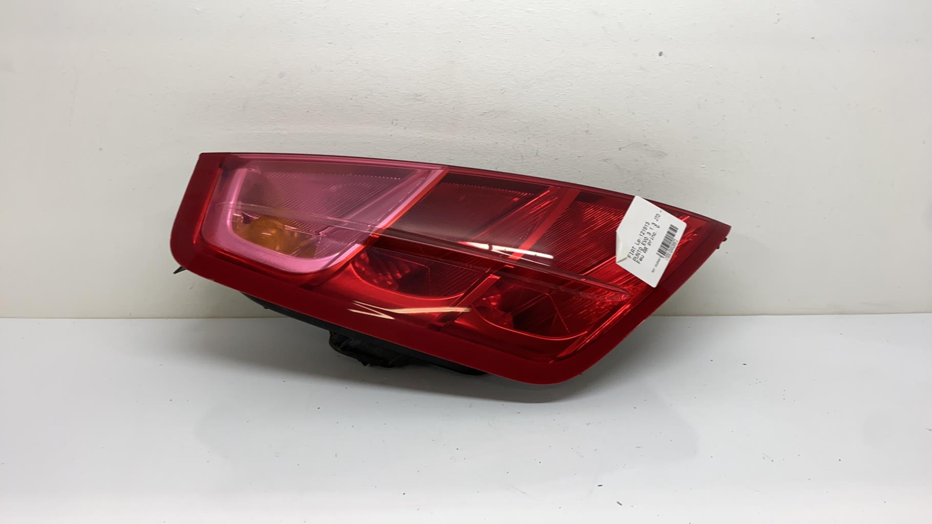 Feu arriere principal gauche (feux) fiat punto evo 3