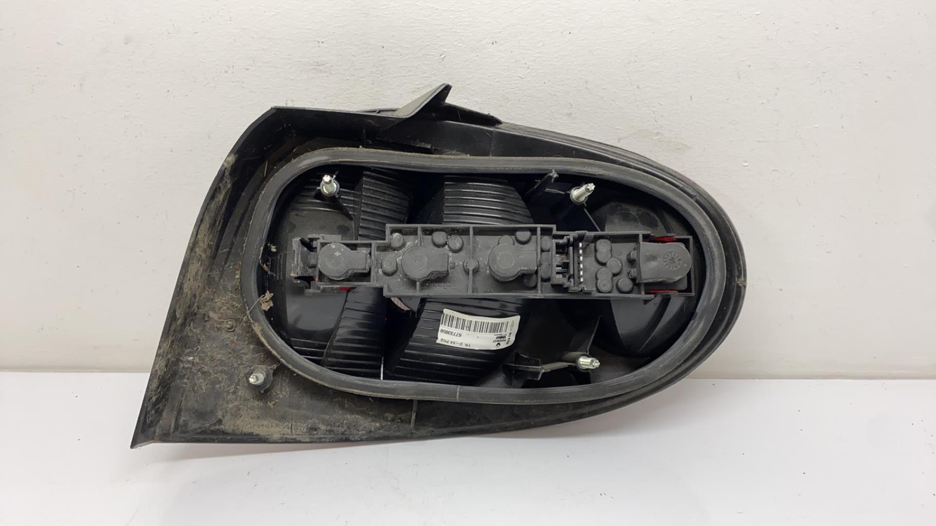 Optique avant principal gauche (feux)(phare) renault megane 1 phase 2 coupe
