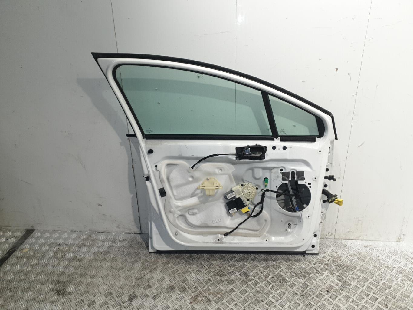 Porte avant gauche citroen c4 1 phase 1