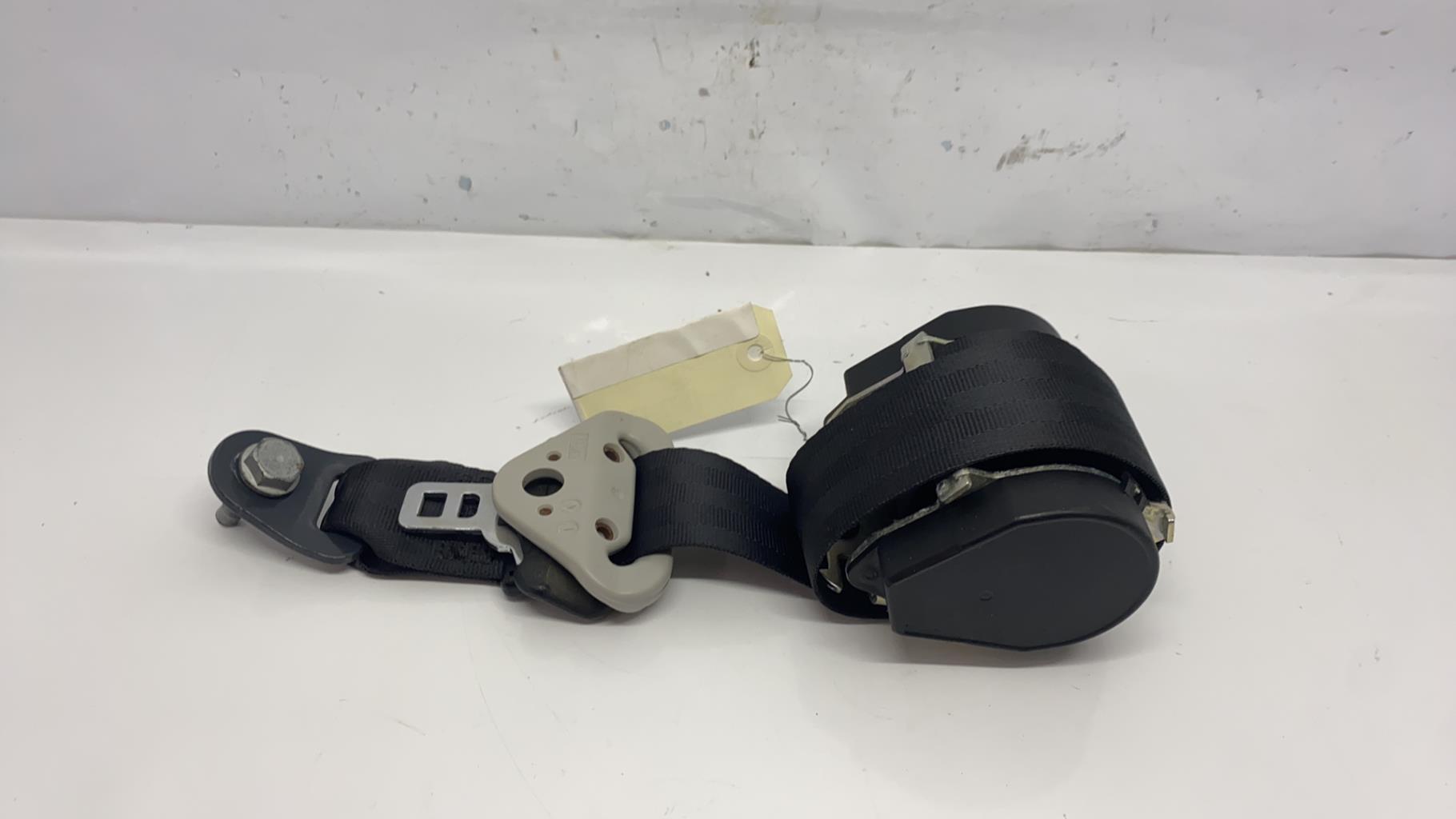 Ceinture arriere droit citroen c3 picasso phase 1