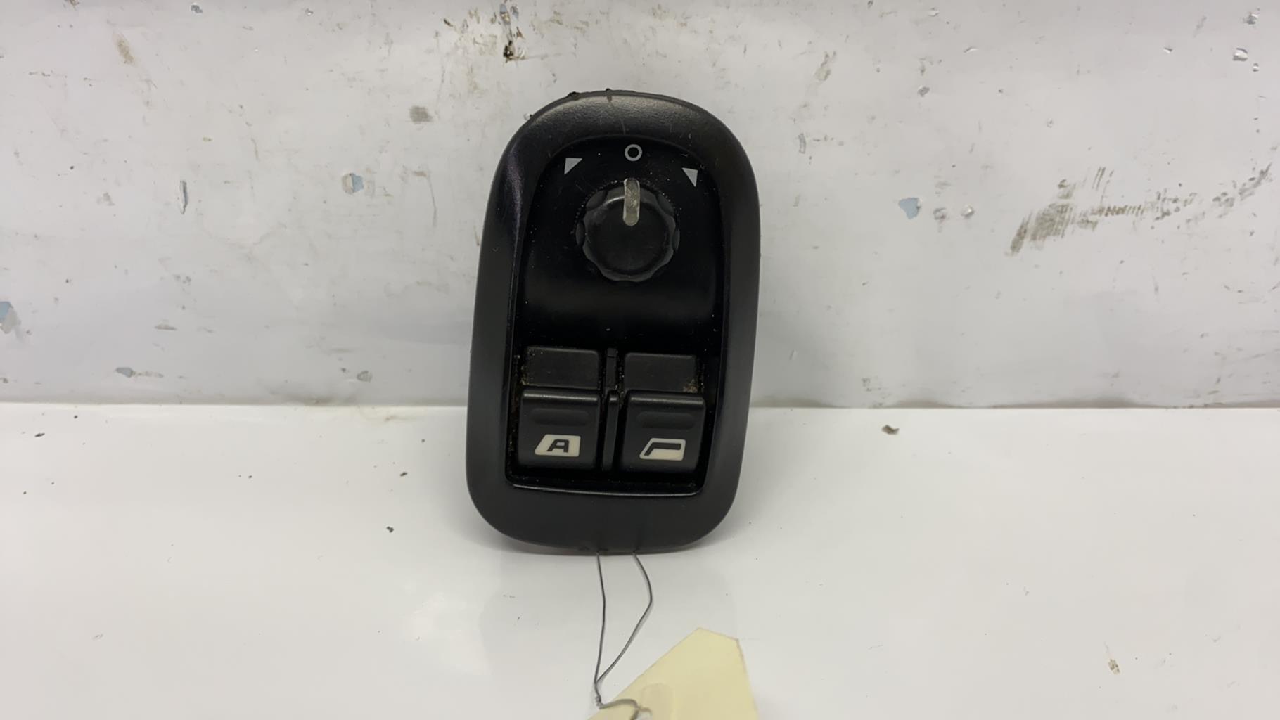 Interruttore alzacristalli PEUGEOT 206 Diésel - 1