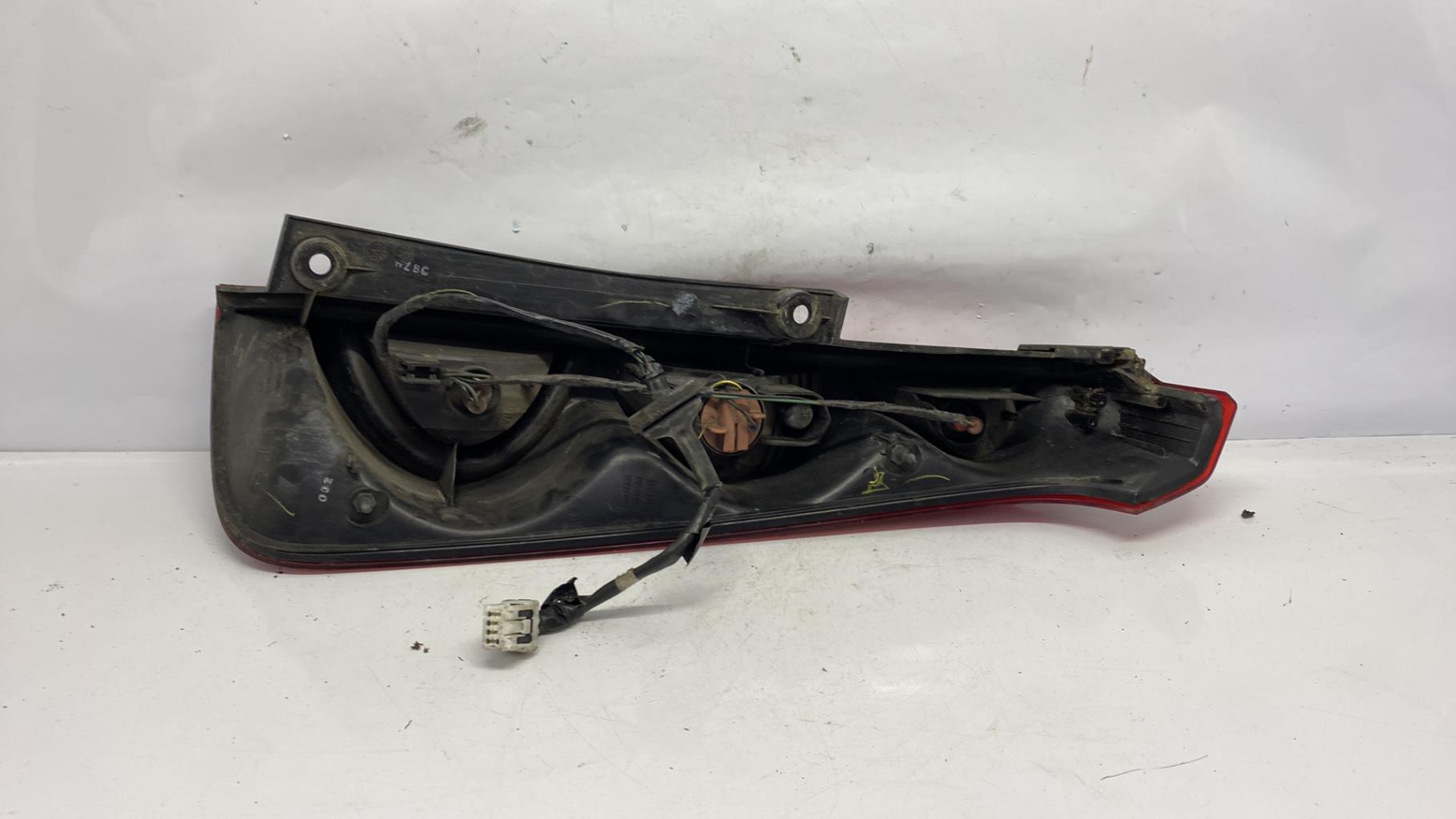 Feu arriere principal gauche (feux) nissan note 1 phase 1