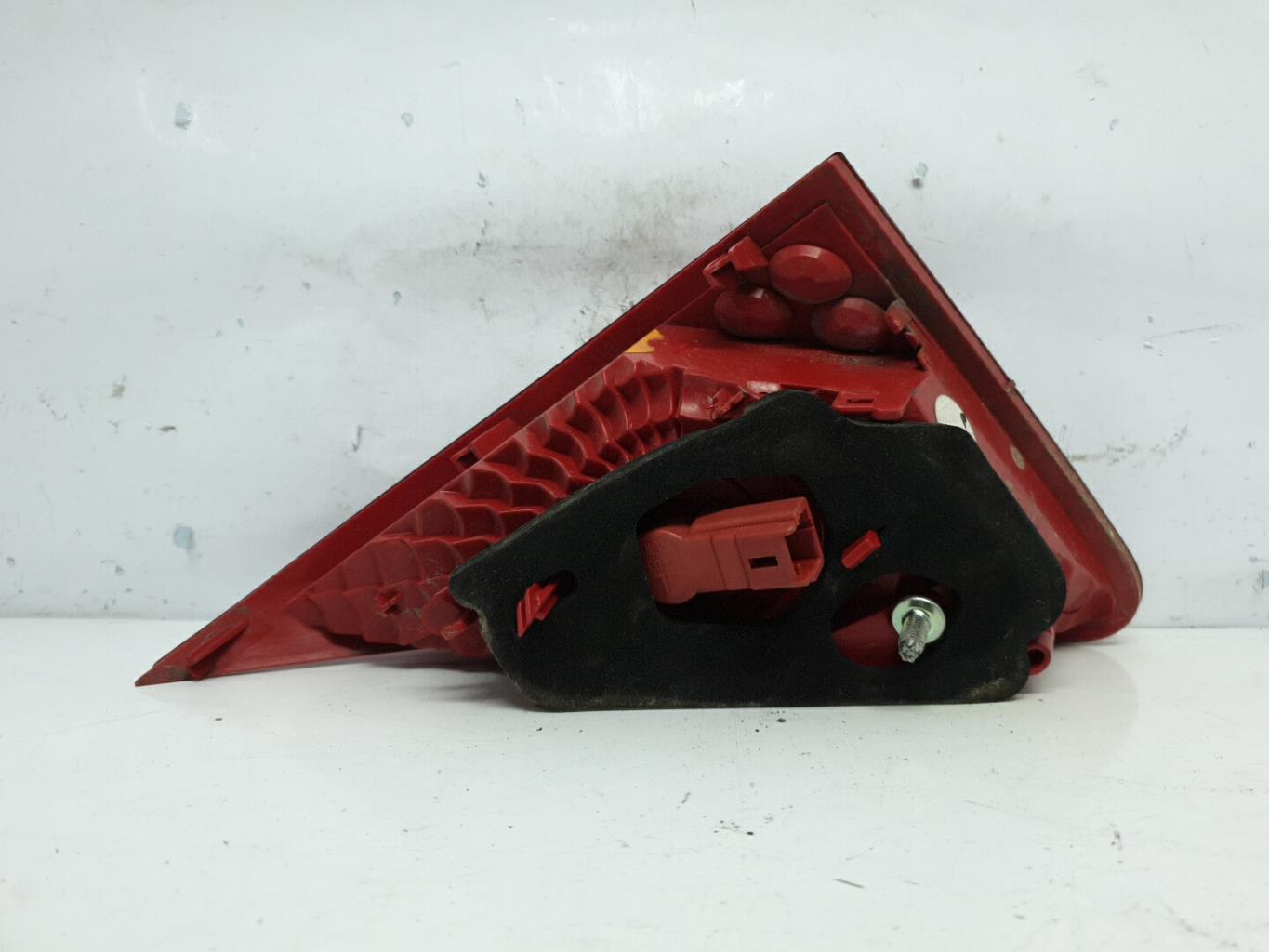 Feu arriere secondaire droit (feux) peugeot 3008 1 phase 1