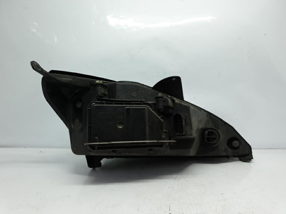 Optique avant principal gauche (feux)(phare) ford focus 1