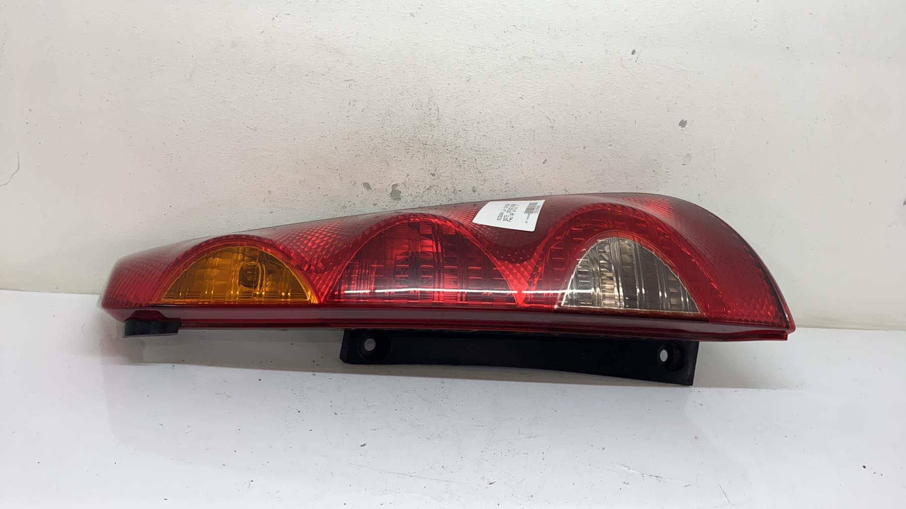 Feu arriere principal droit (feux) nissan note 1 phase 1