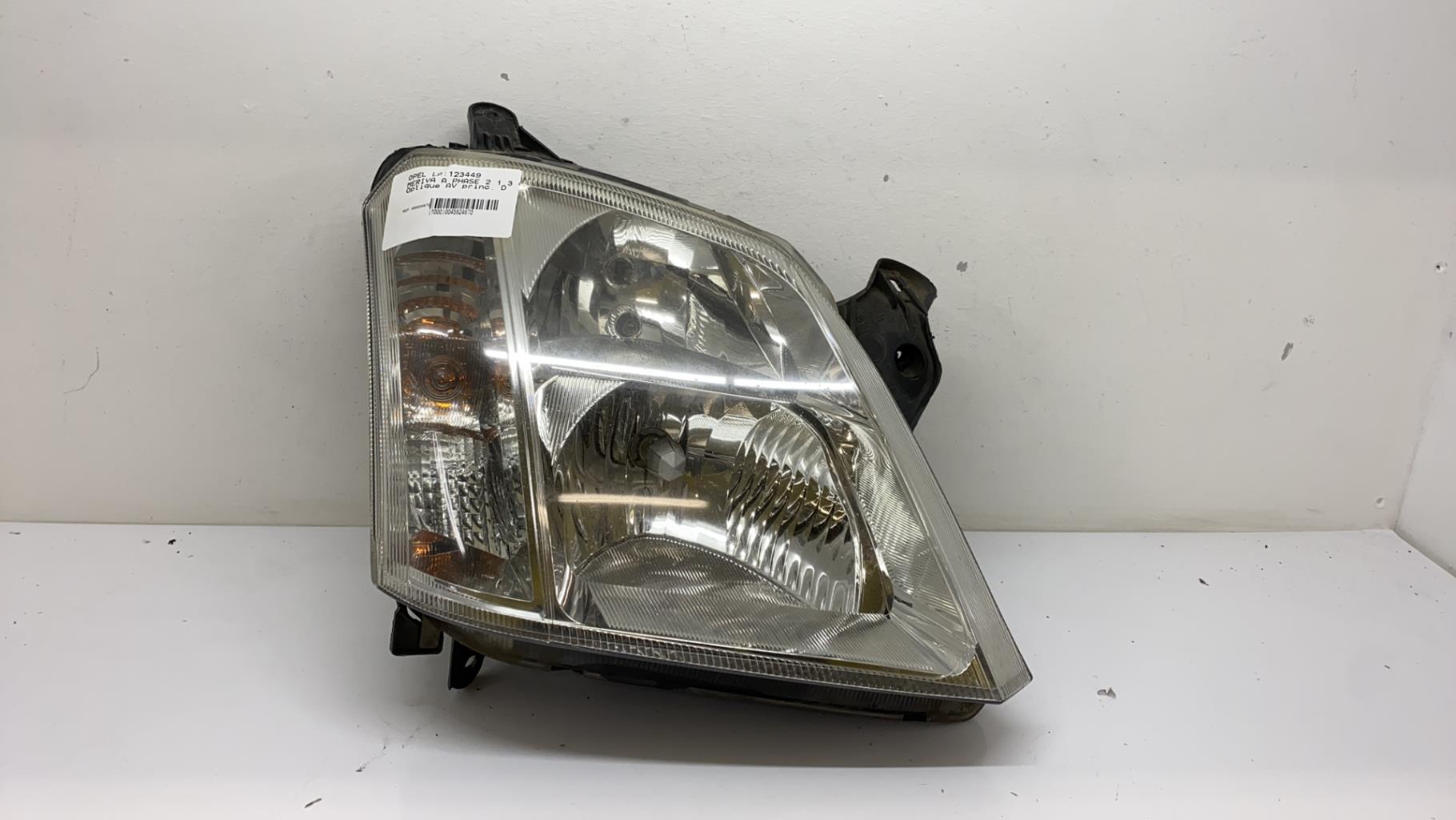 Optique avant principal droit (feux)(phare) opel meriva a phase 2