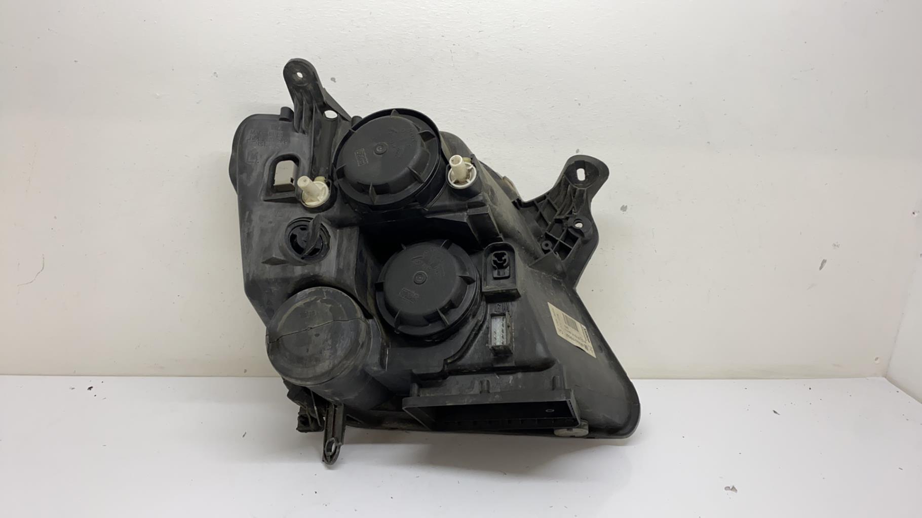 Optique avant principal gauche (feux)(phare) opel meriva a phase 2