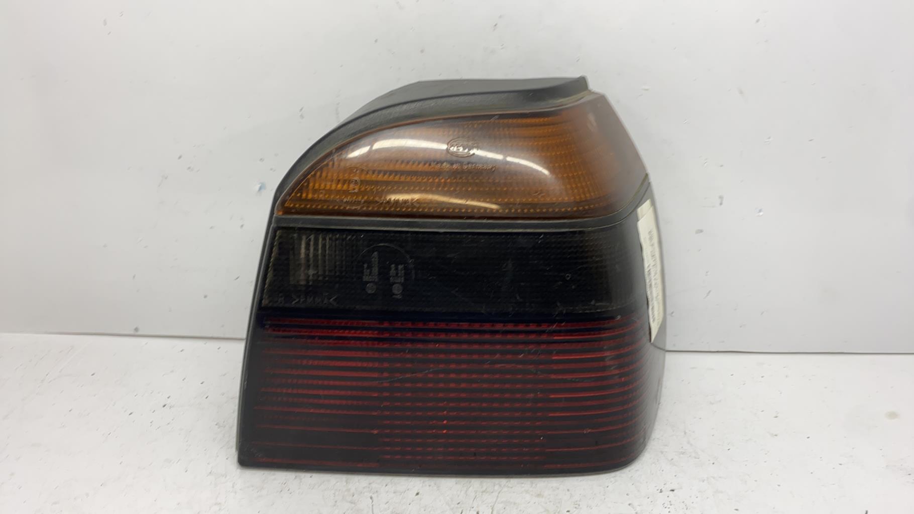 Feu arriere principal droit (feux) volkswagen golf 3