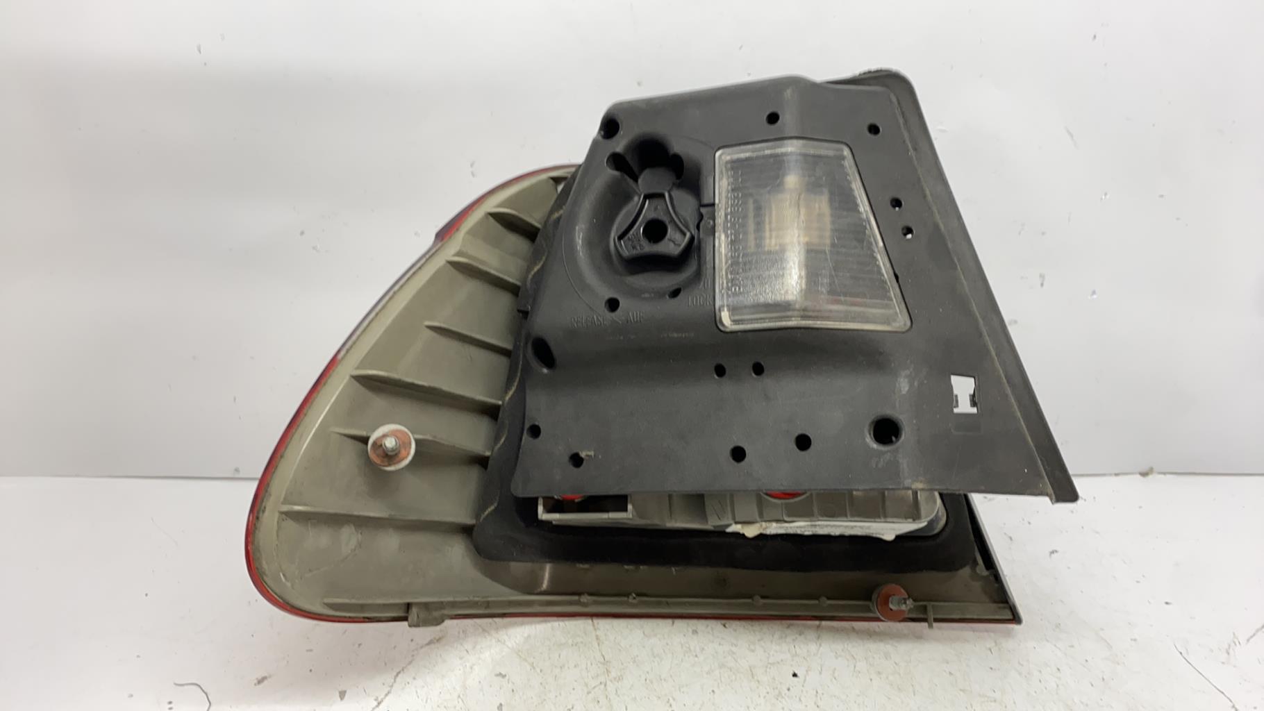 Feu arriere principal droit (feux) bmw serie 3 e46 phase 2