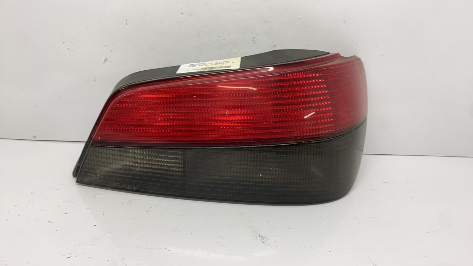 Feu arriere principal droit (feux) peugeot 306 phase 2
