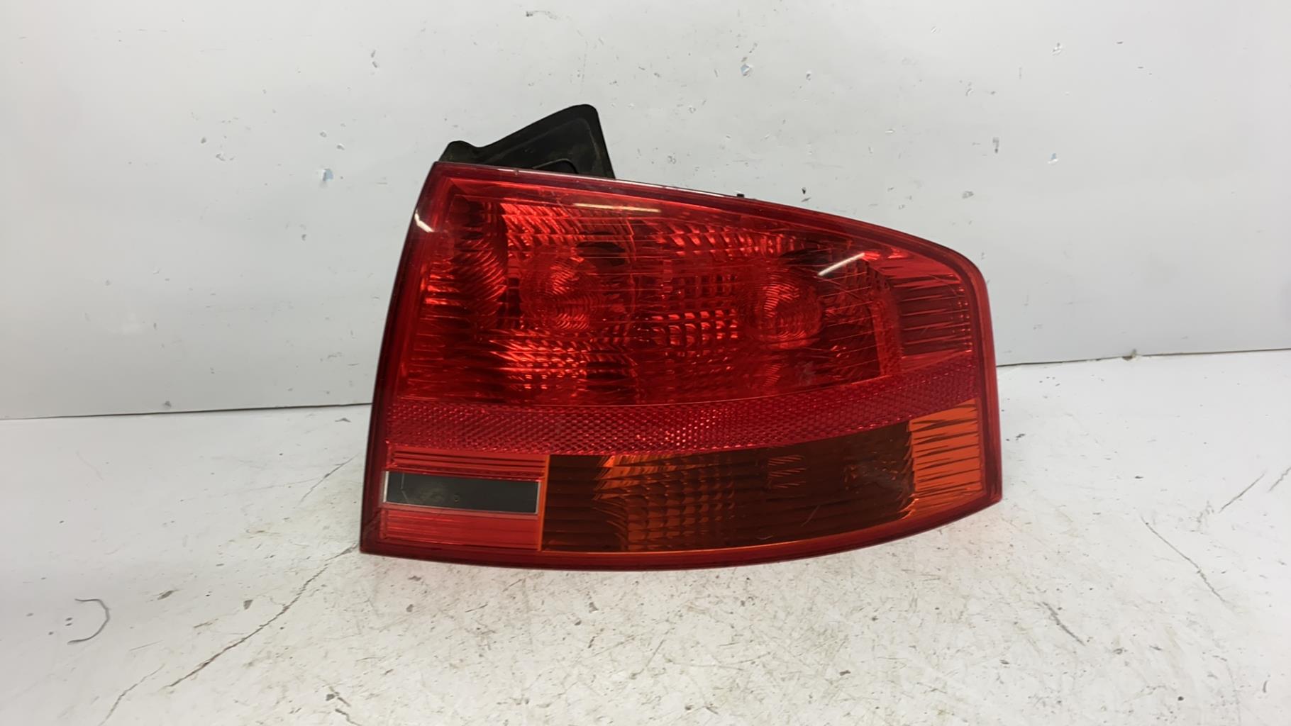 Feu arriere principal droit (feux) audi a4 2 phase 2