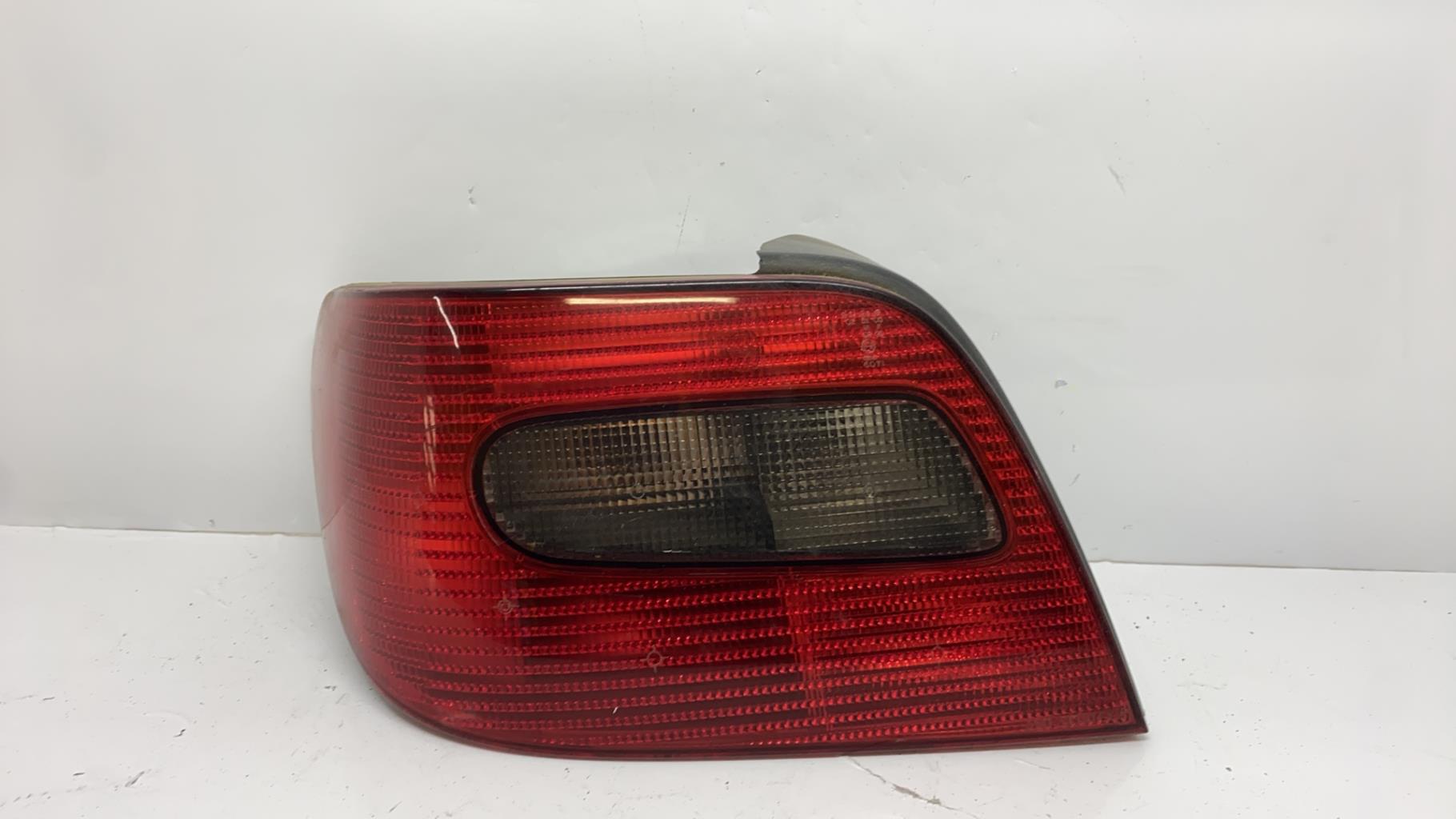 Feu arriere principal gauche (feux) citroen xsara phase 1 coupe