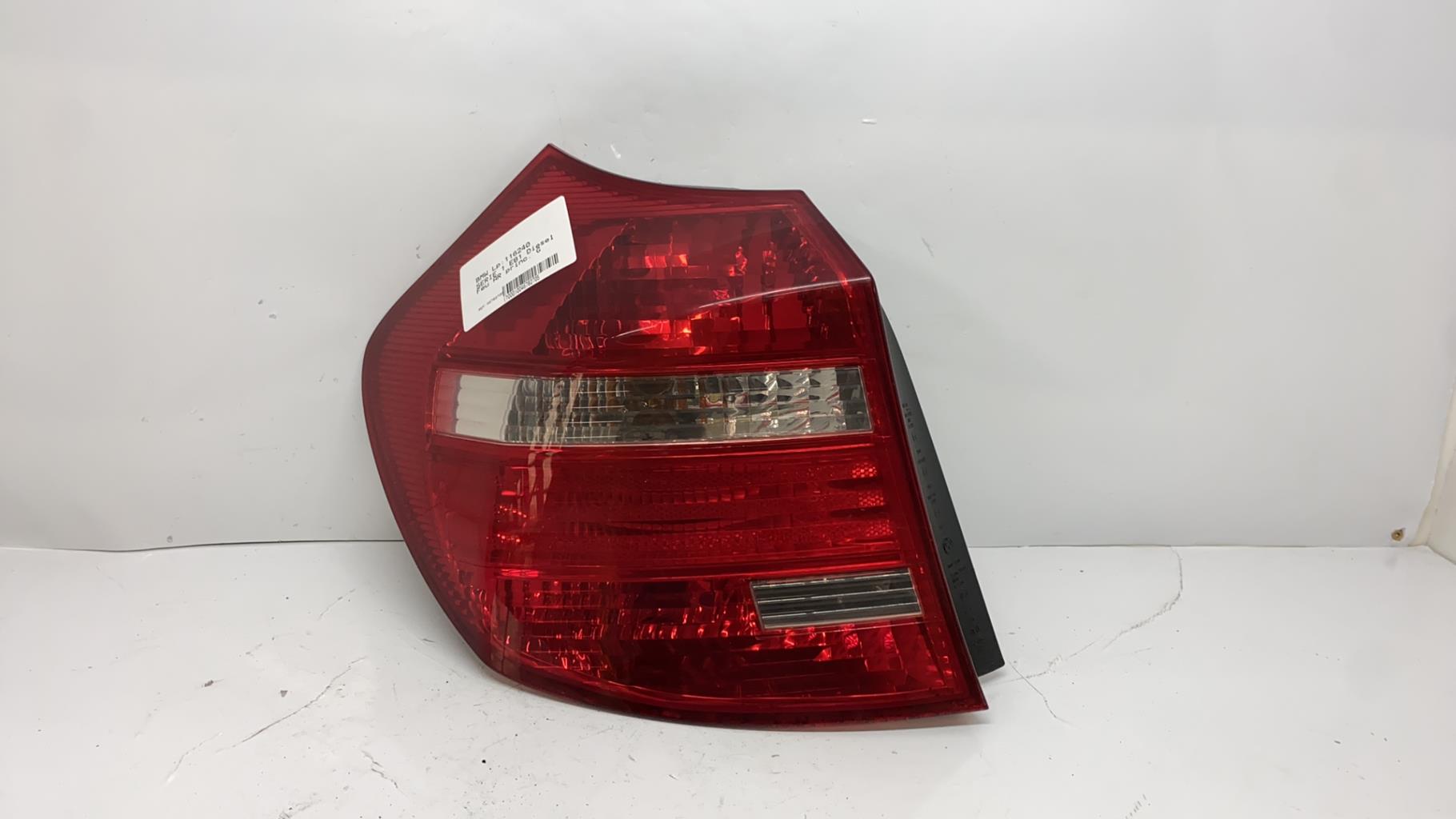 Feu arriere principal gauche (feux) bmw serie 1 e81