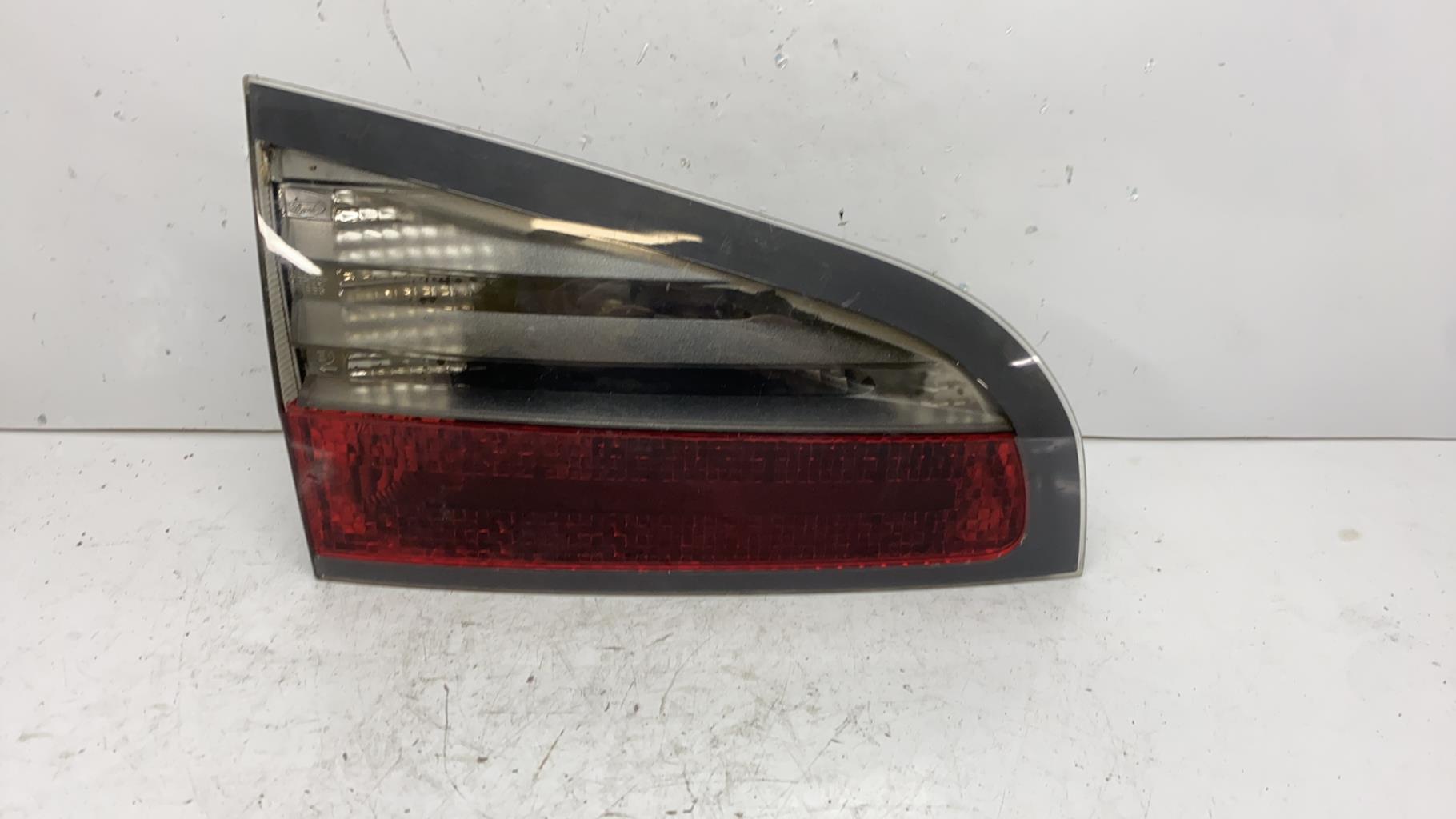 Feu arriere secondaire gauche (feux) ford s-max 1 phase 1
