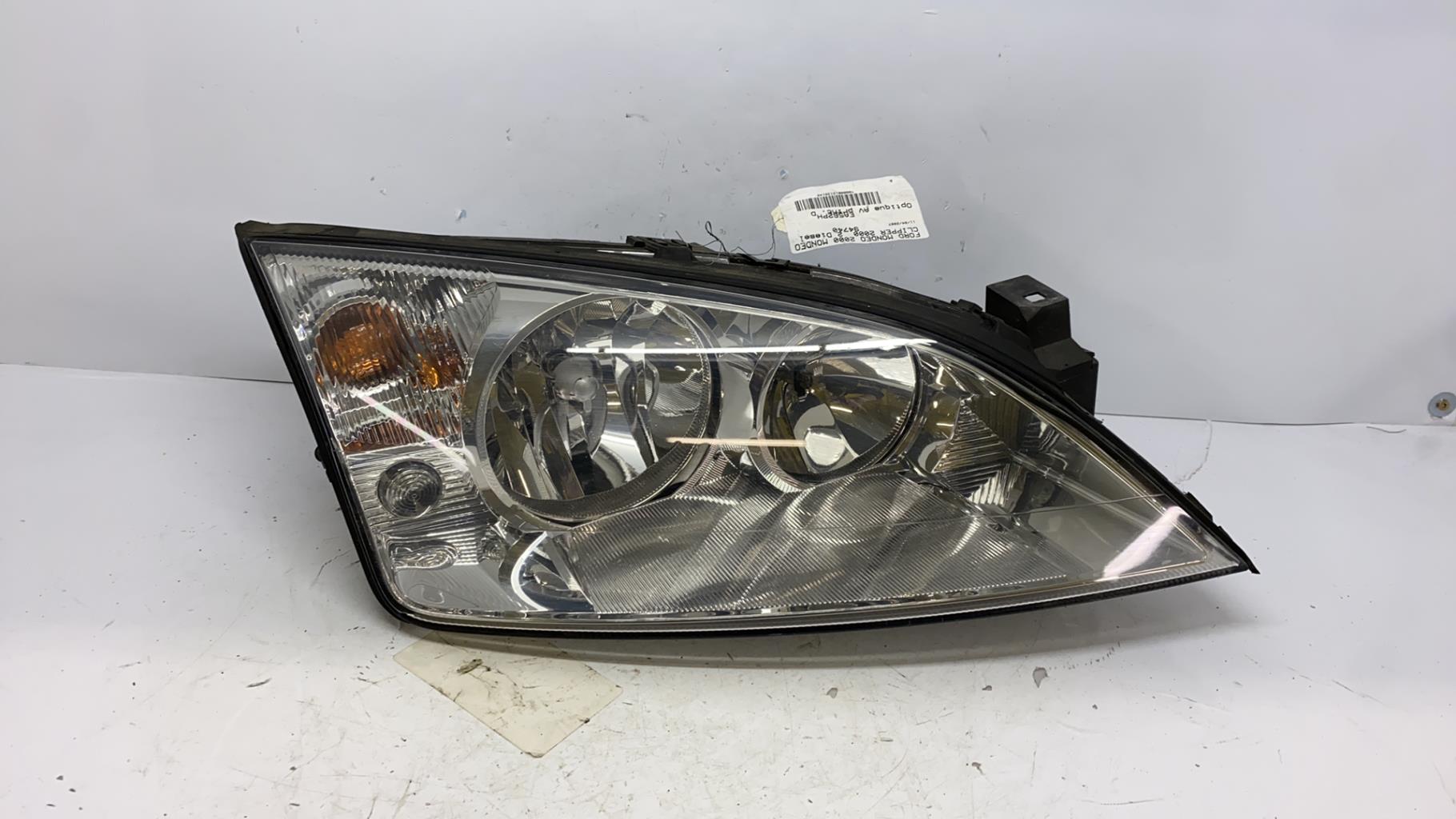 Optique avant principal droit (feux)(phare) ford mondeo 2