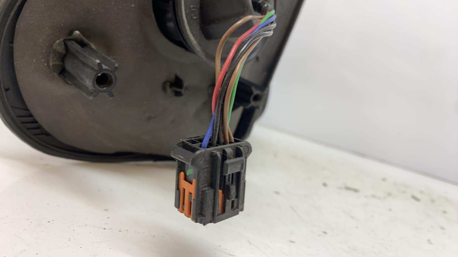 Retroviseur droit peugeot 206 phase 1