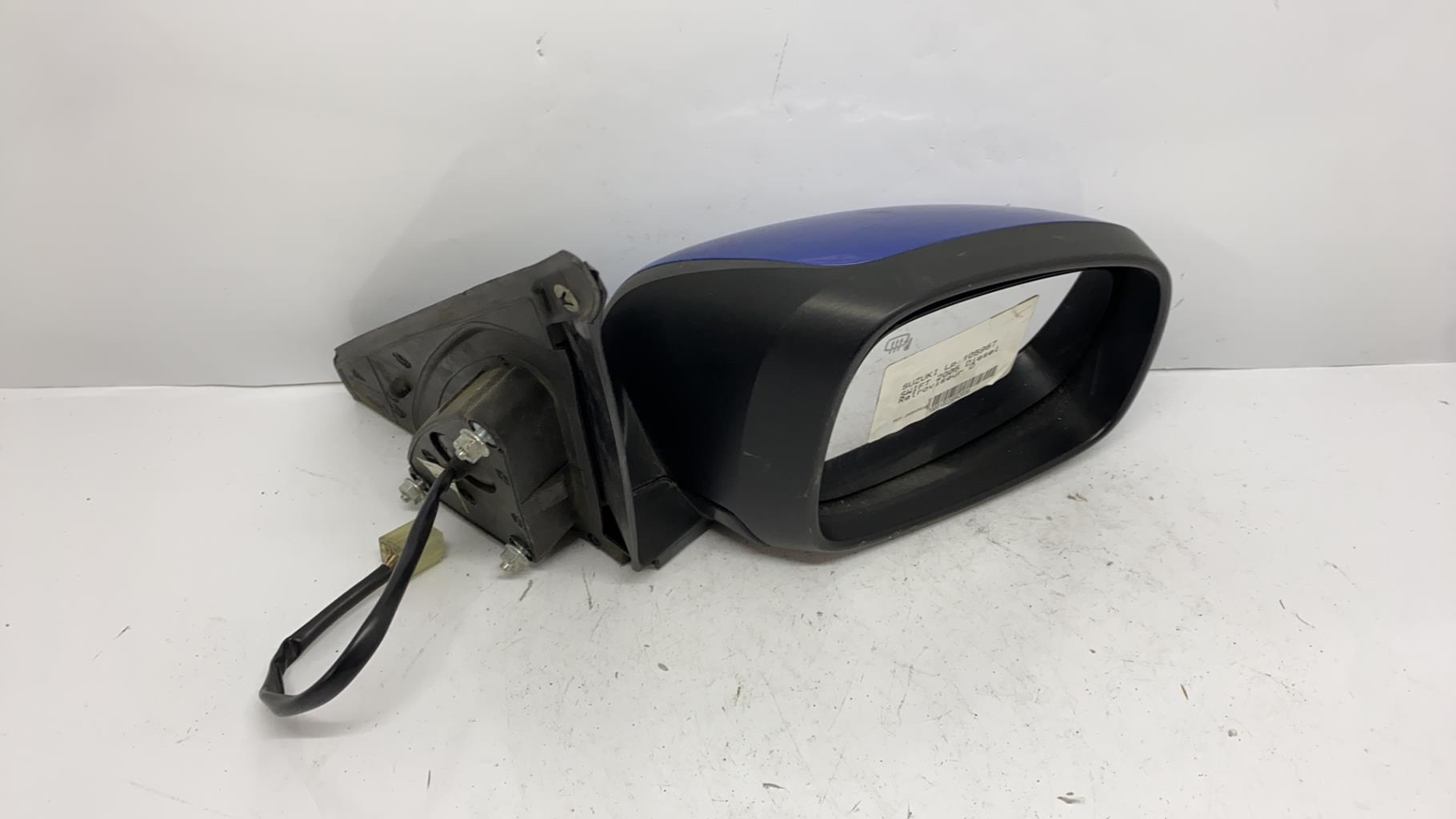Retroviseur droit suzuki swift 3