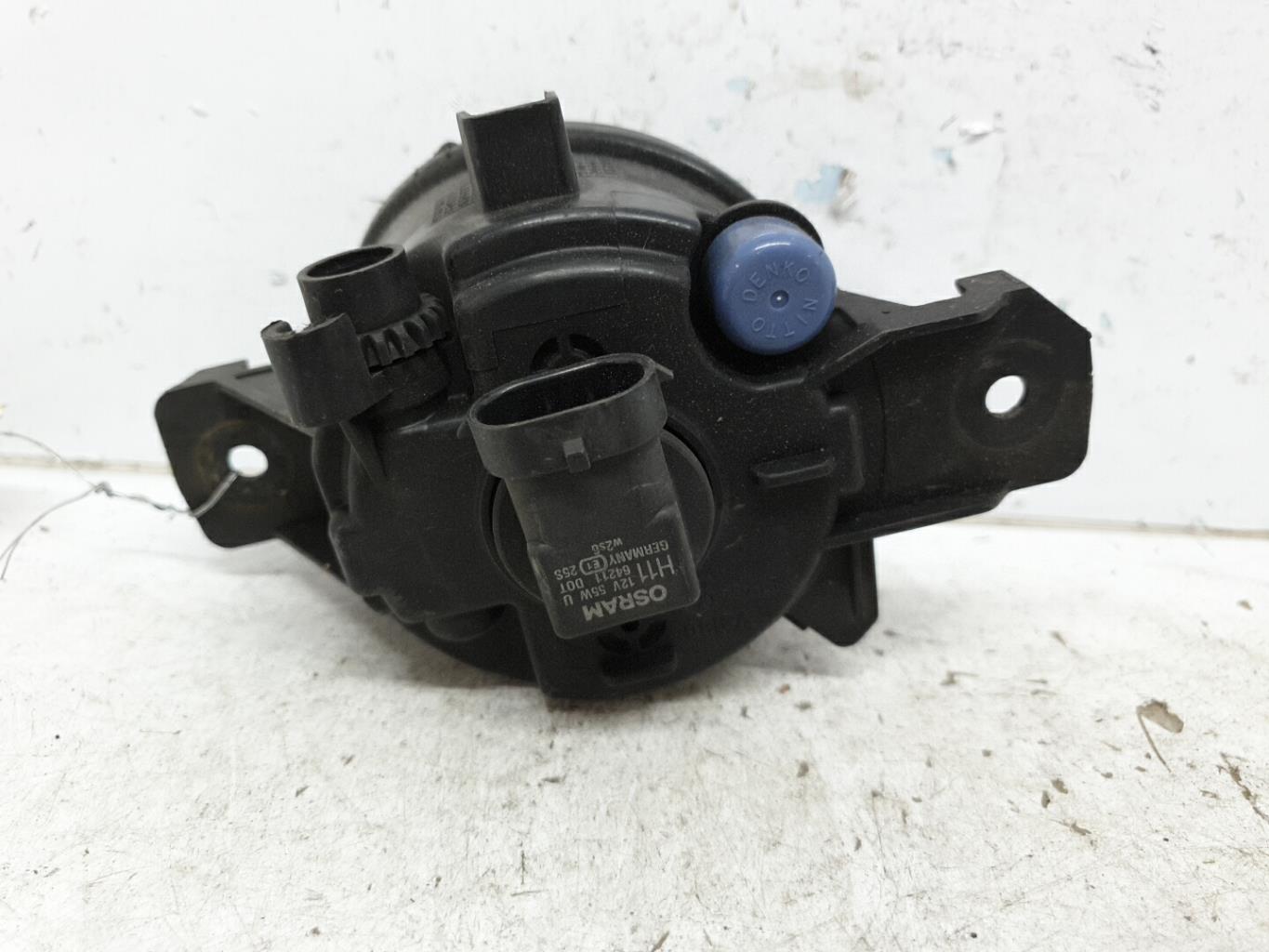 Anti brouillard gauche (feux) renault clio 3 phase 1