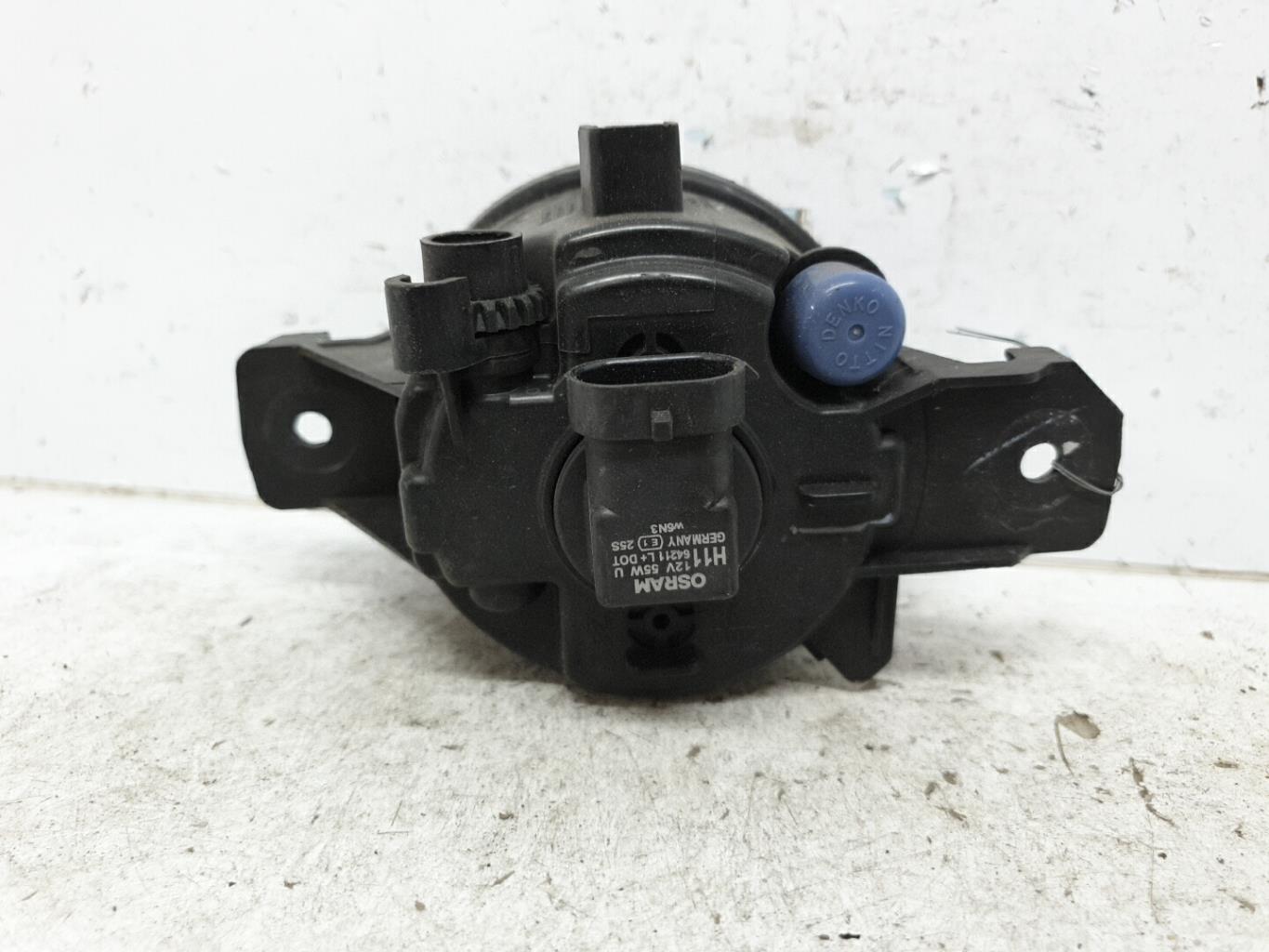 Anti brouillard gauche (feux) renault clio 3 phase 1