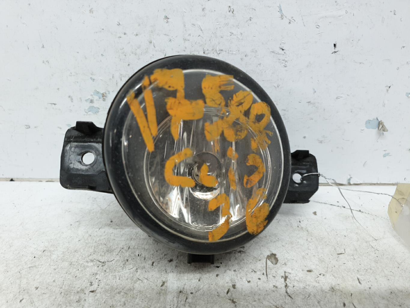 Anti brouillard gauche (feux) renault clio 3 phase 1