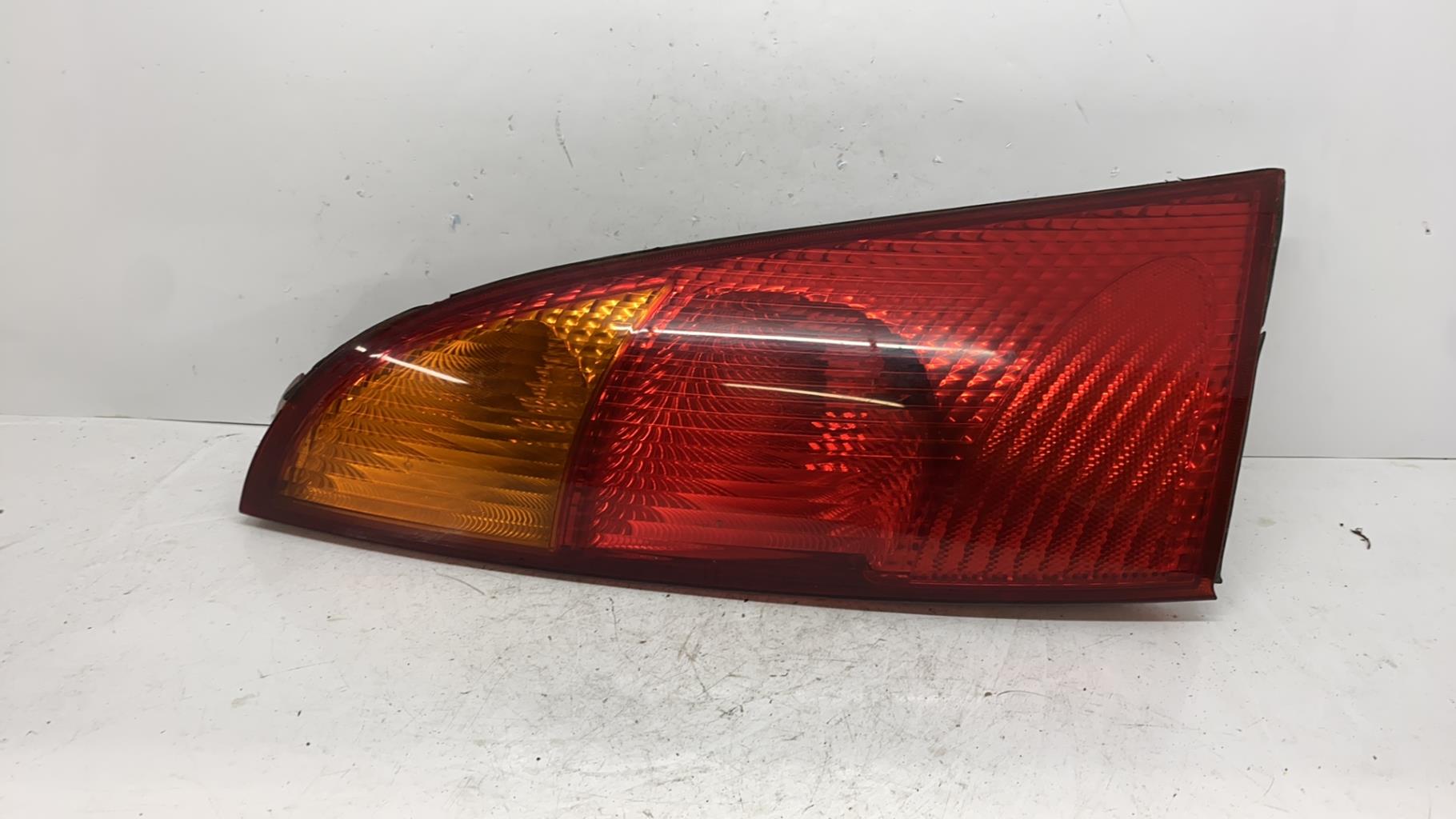 Feu arriere principal gauche (feux) ford focus 1