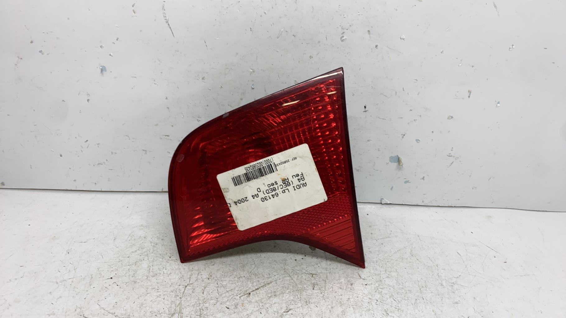 Feu arriere secondaire droit (feux) audi a4 2 phase 2