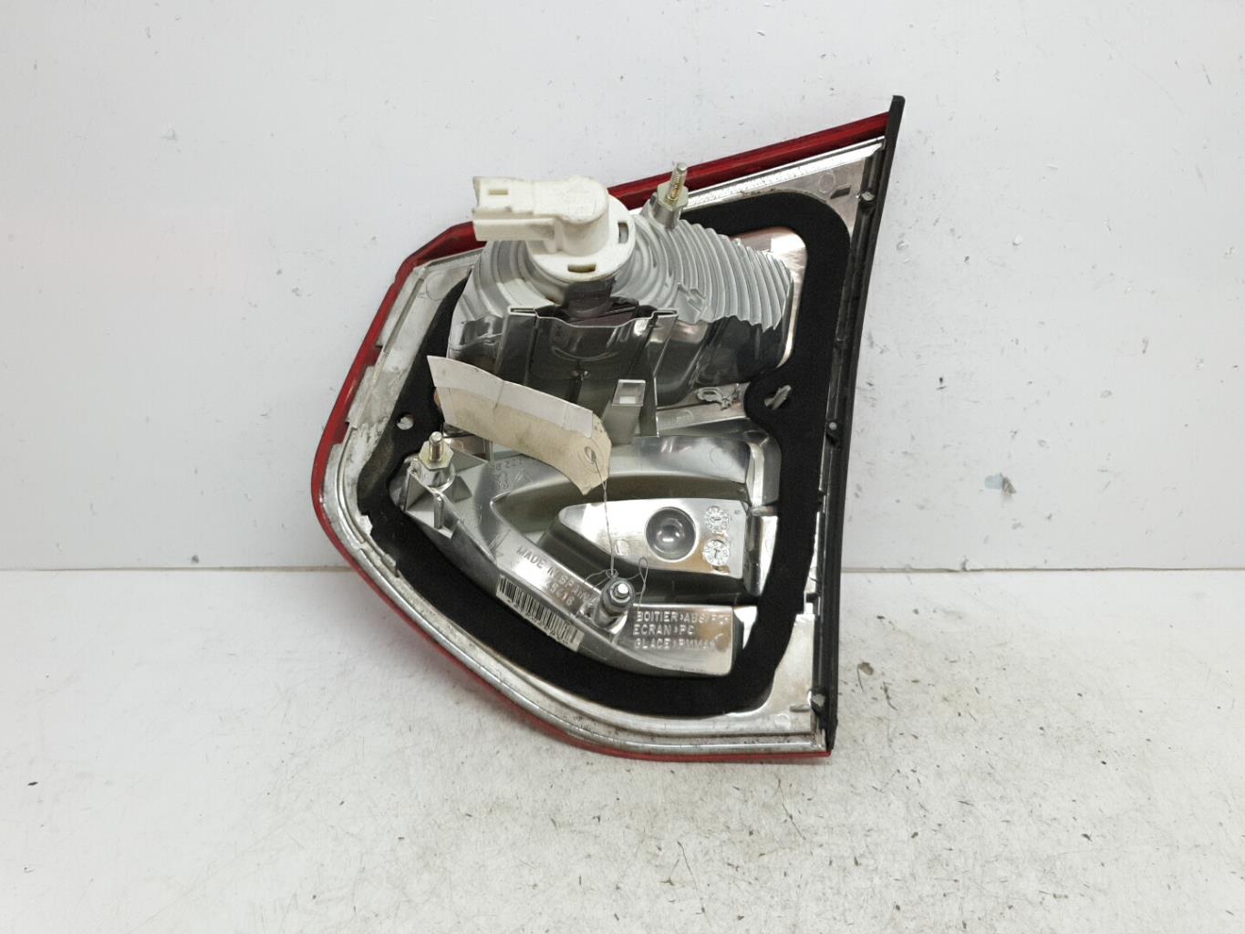 Feu arriere secondaire gauche (feux) citroen c4 picasso 1