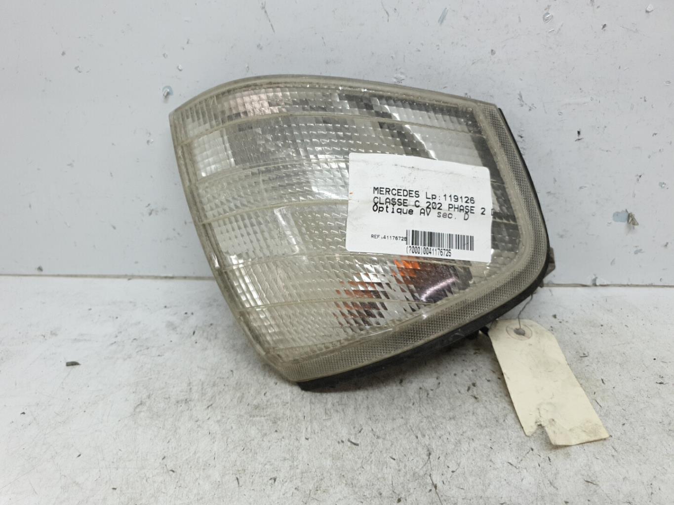Optique avant secondaire droit (feux)(clignotant) mercedes classe c 202 phase 2