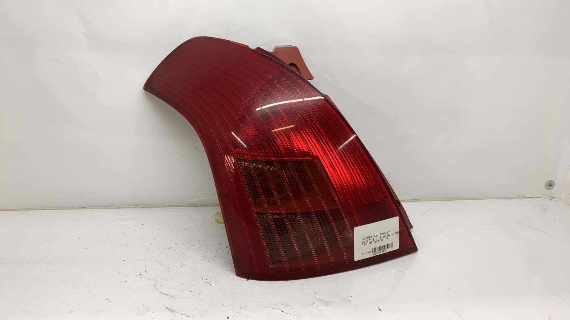 Feu arriere principal gauche (feux) suzuki swift 3