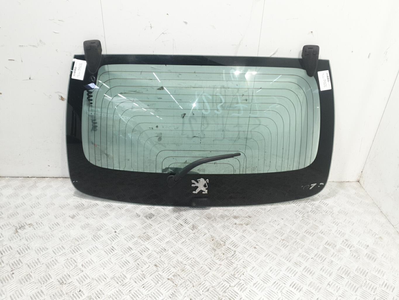Lunette arriere peugeot 107 phase 1