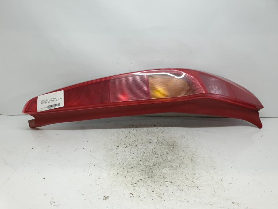 Feu arriere principal droit (feux) fiat punto 2 phase 2