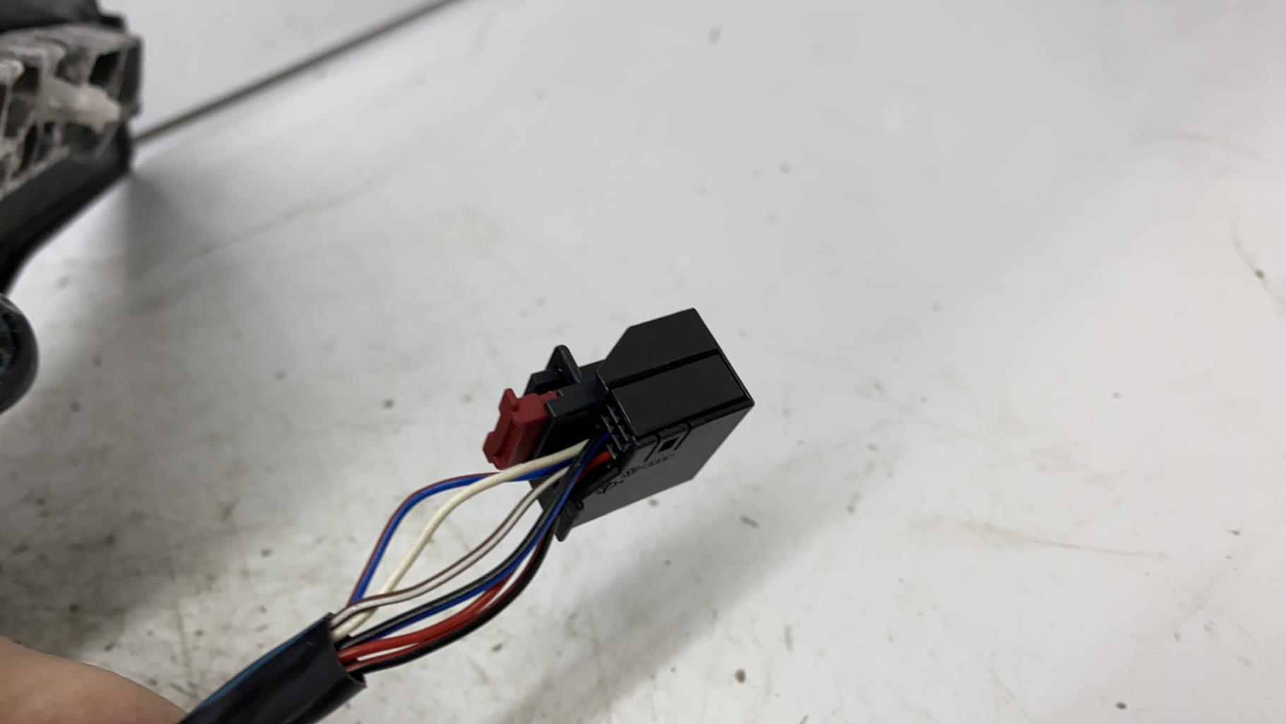 Retroviseur droit volkswagen golf plus phase 1