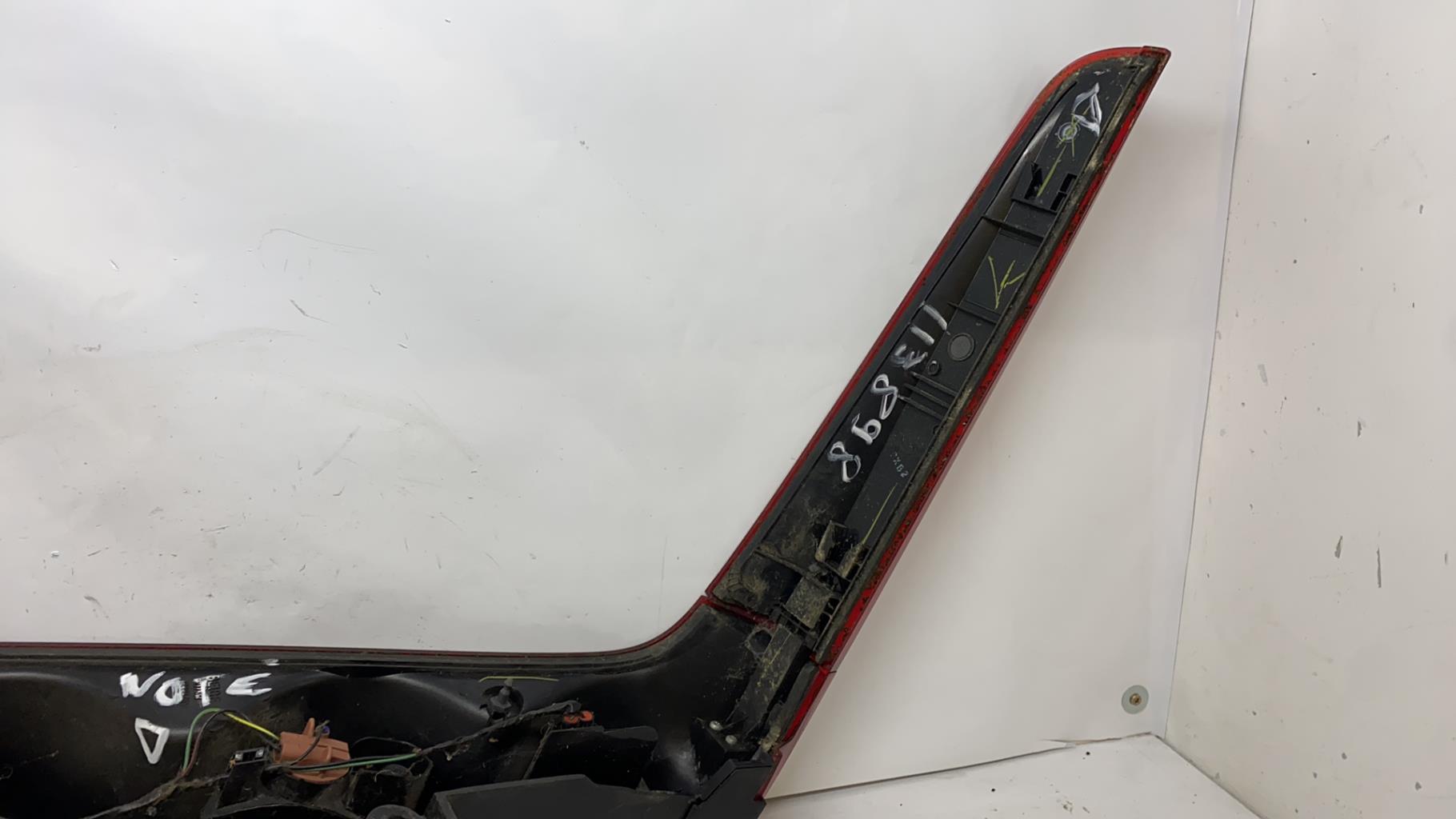 Feu arriere principal droit (feux) nissan note 1 phase 1