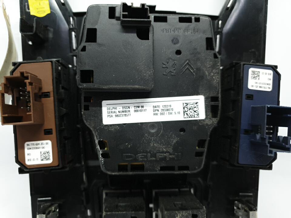 Commande GPS peugeot 508 1 phase 1