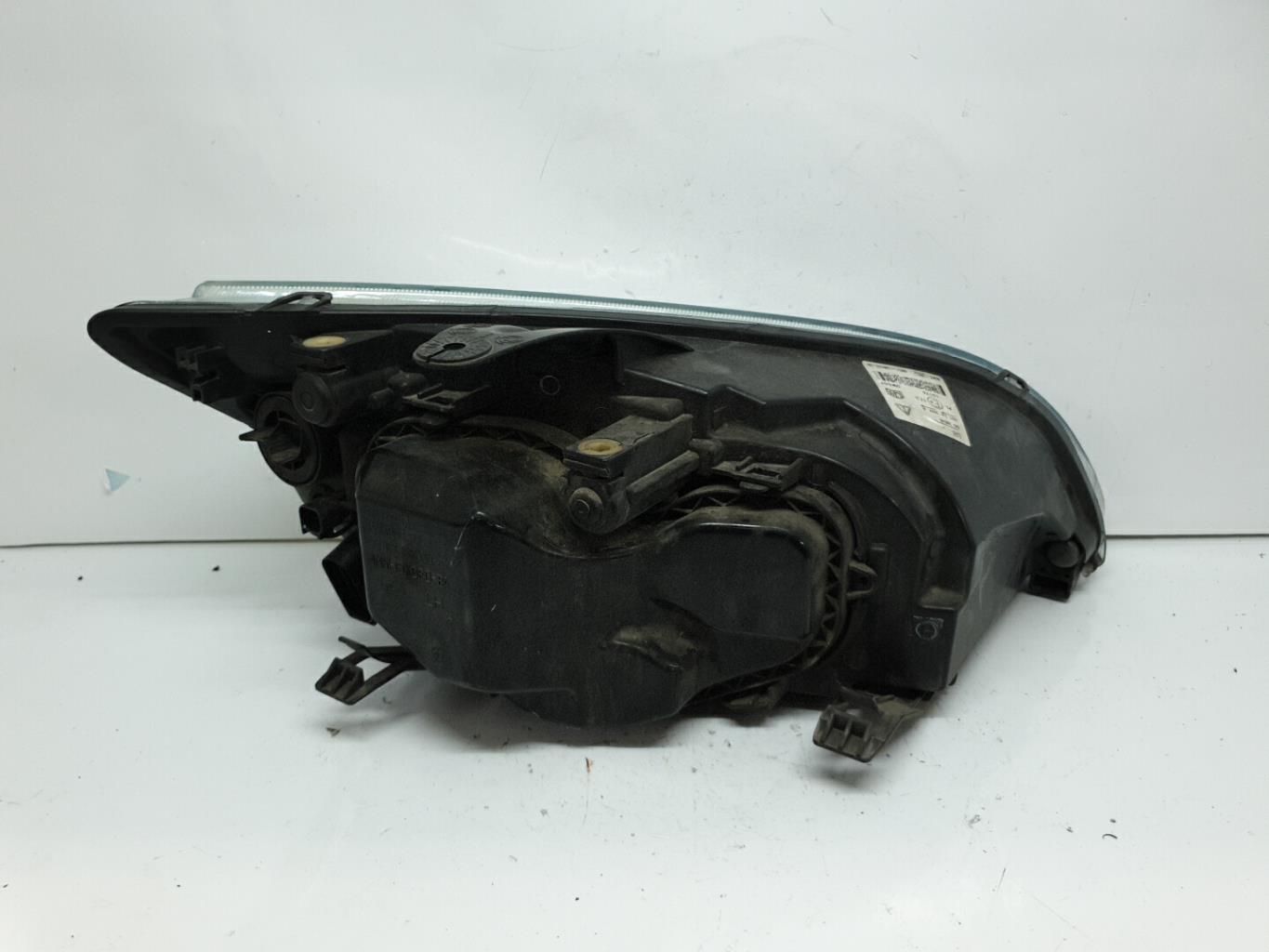 Optique avant principal gauche (feux)(phare) ford focus 2 phase 1