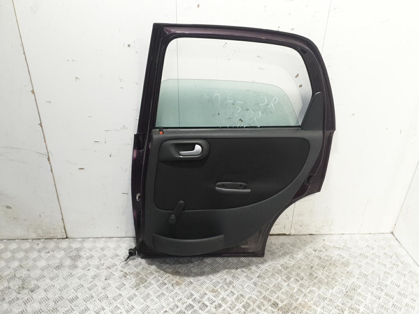 Porte arriere droit opel corsa c phase 2