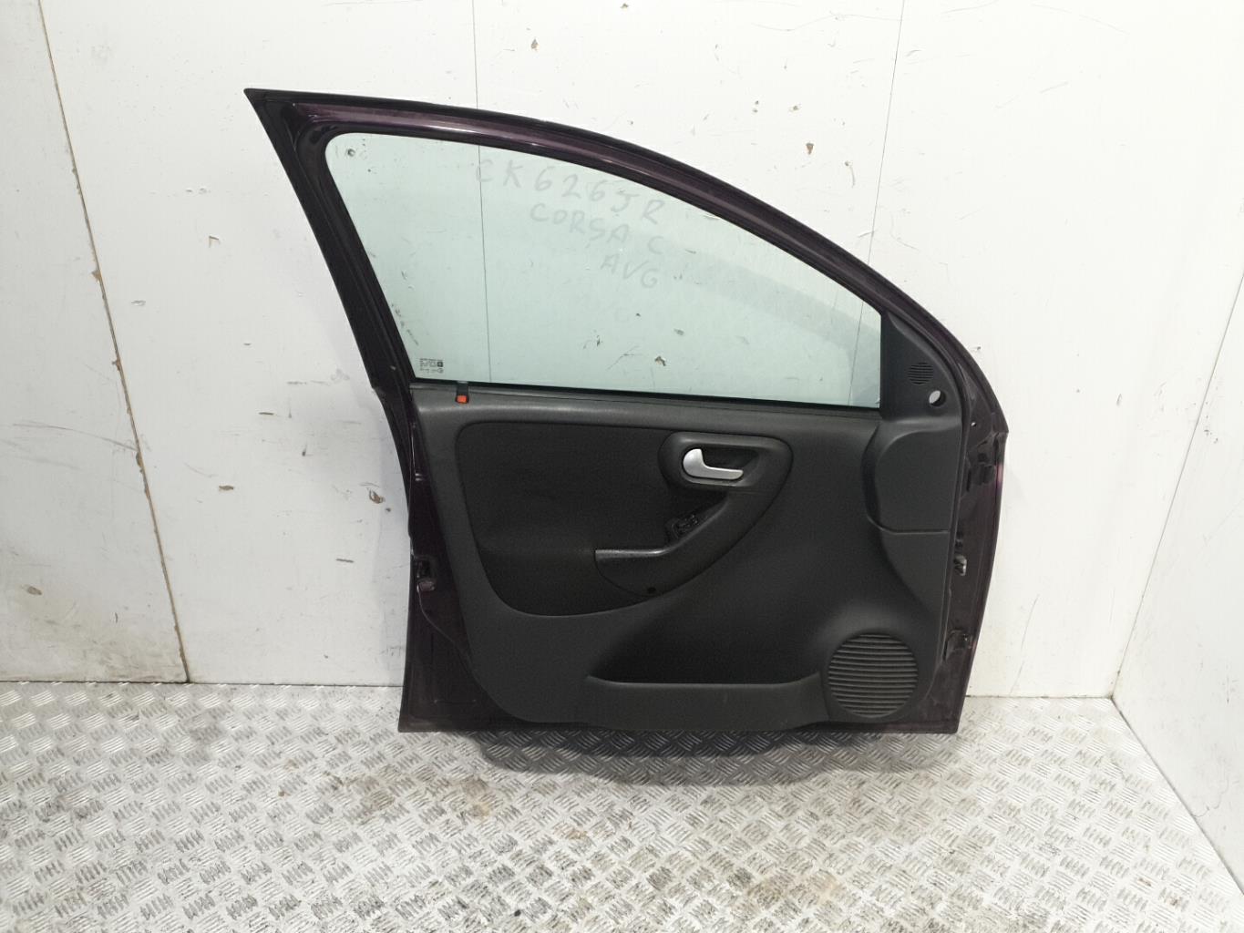 Porte avant gauche opel corsa c phase 2