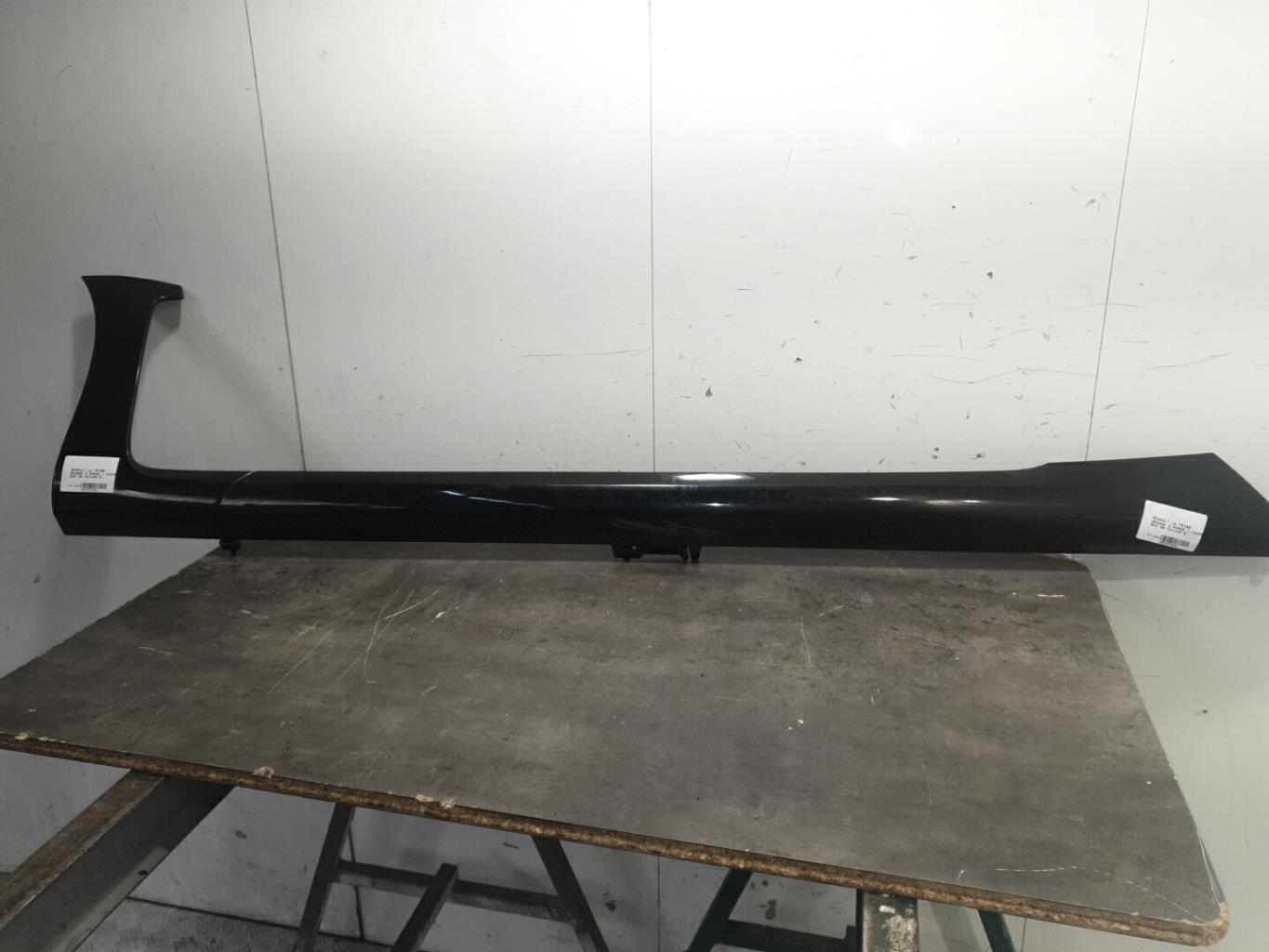 Bas de caisse gauche renault megane 3 phase 1 coupe