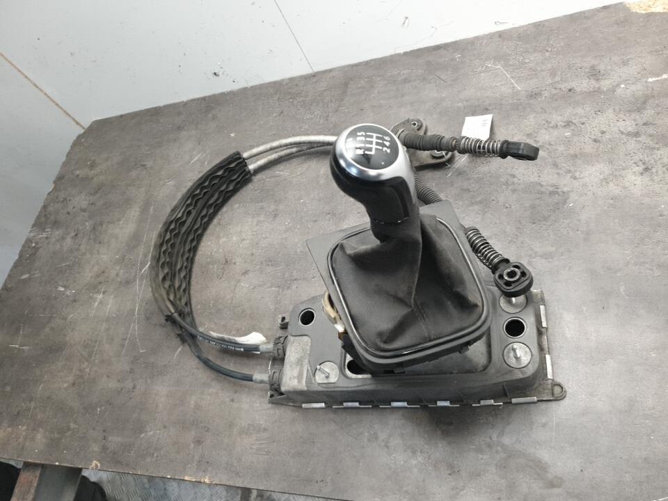 Levier de vitesses volkswagen golf 5