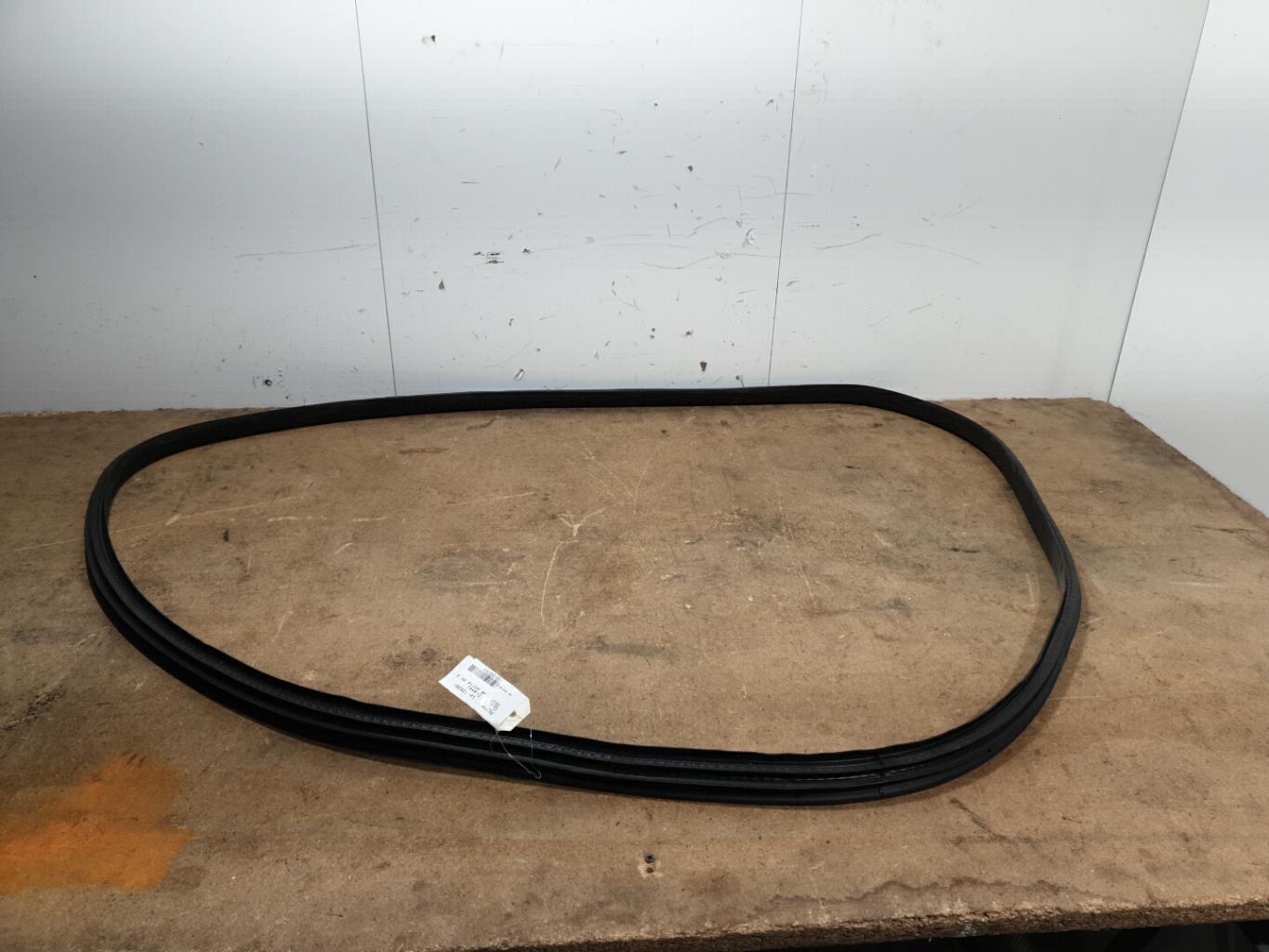 Joint de porte avant gauche renault clio 5