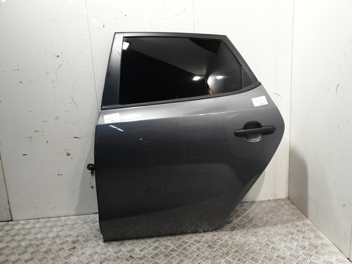 Porte arriere gauche hyundai i 30 1 phase 1