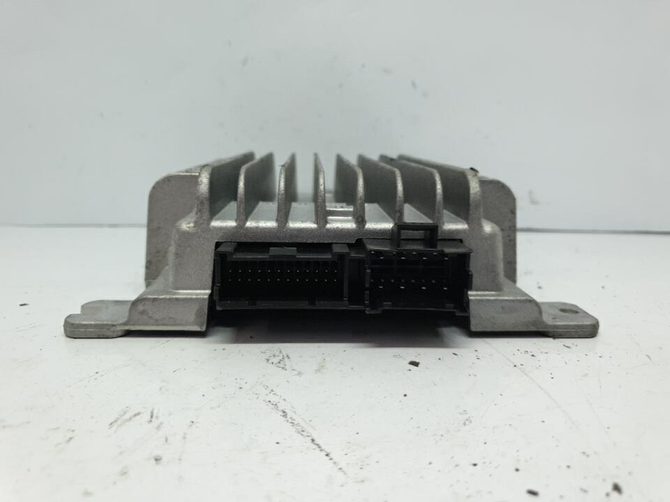 Amplificateur audio mazda rx8 phase 1 coupe
