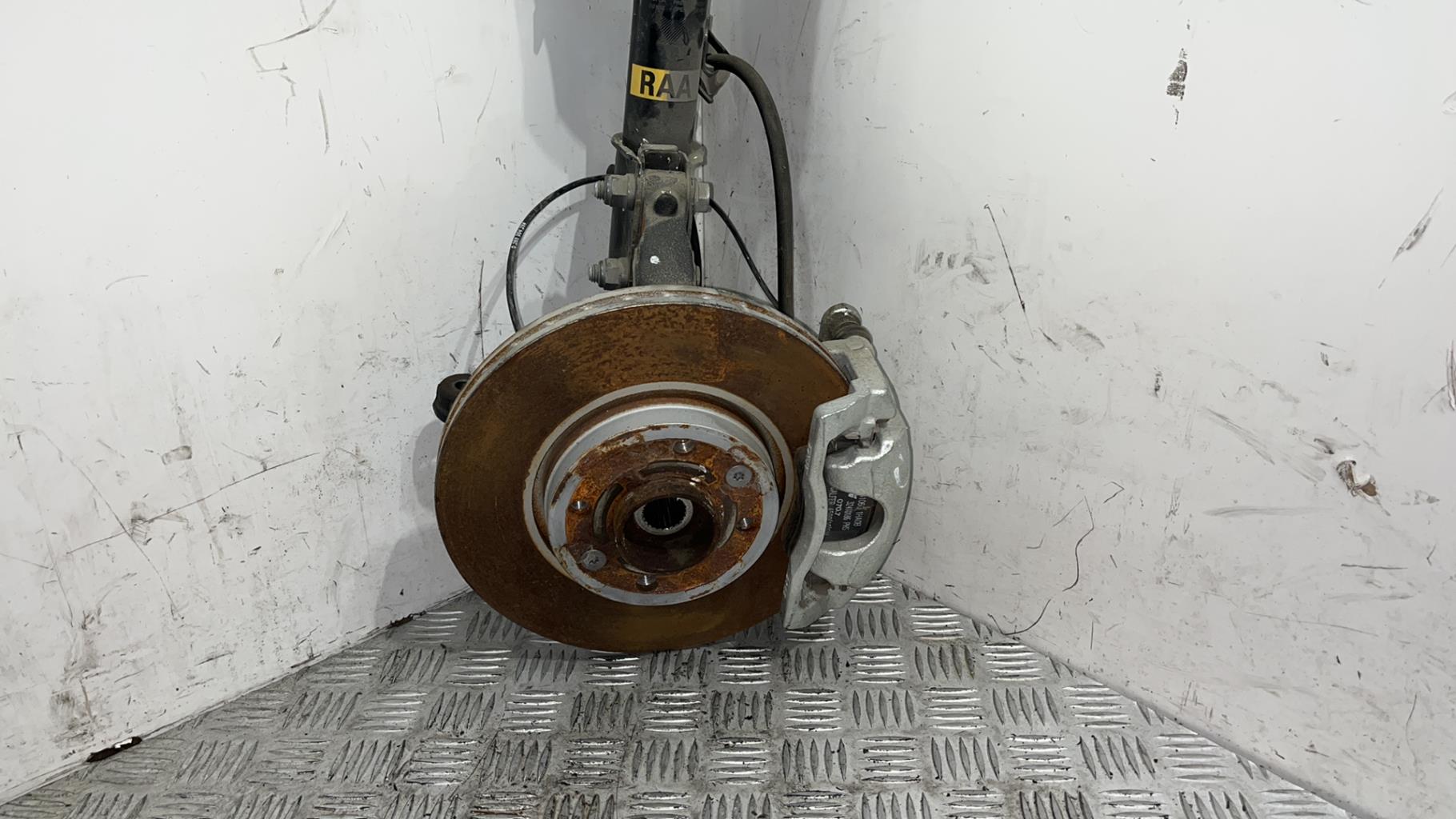 Demi train avant gauche nissan micra 5