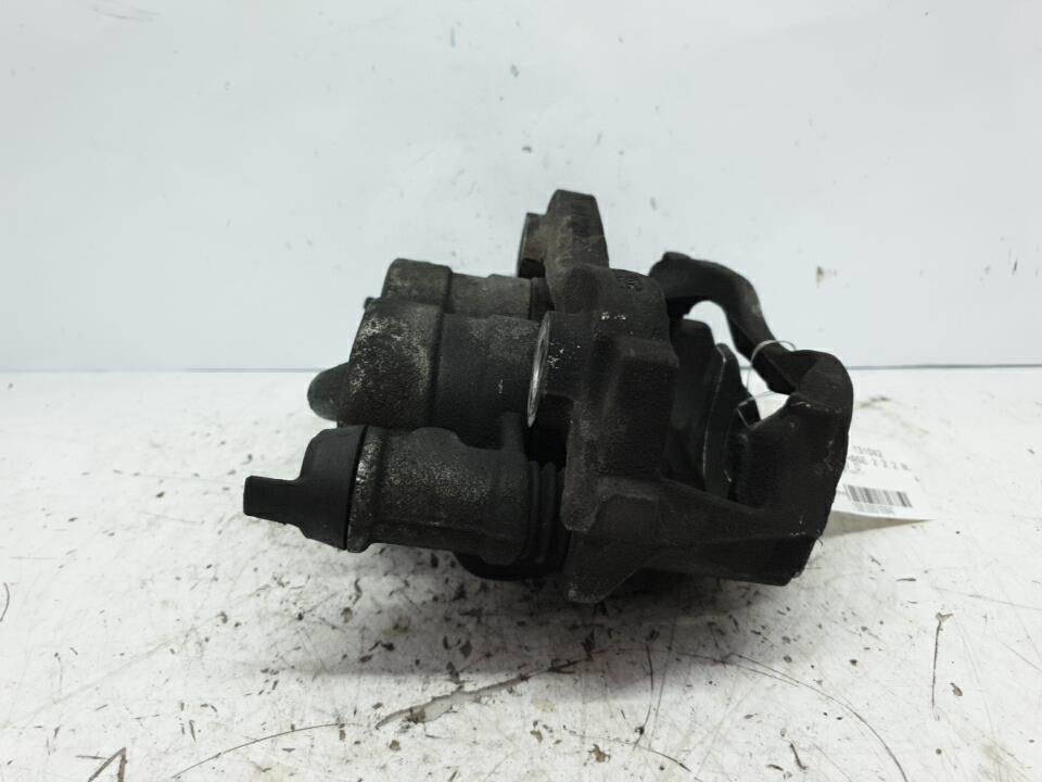 Etrier avant droit (freinage) peugeot boxer 3 phase 2