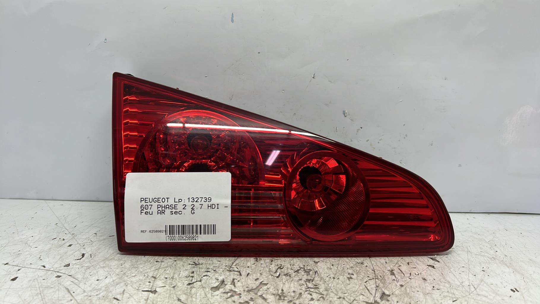Feu arriere secondaire gauche (feux) peugeot 607 phase 2