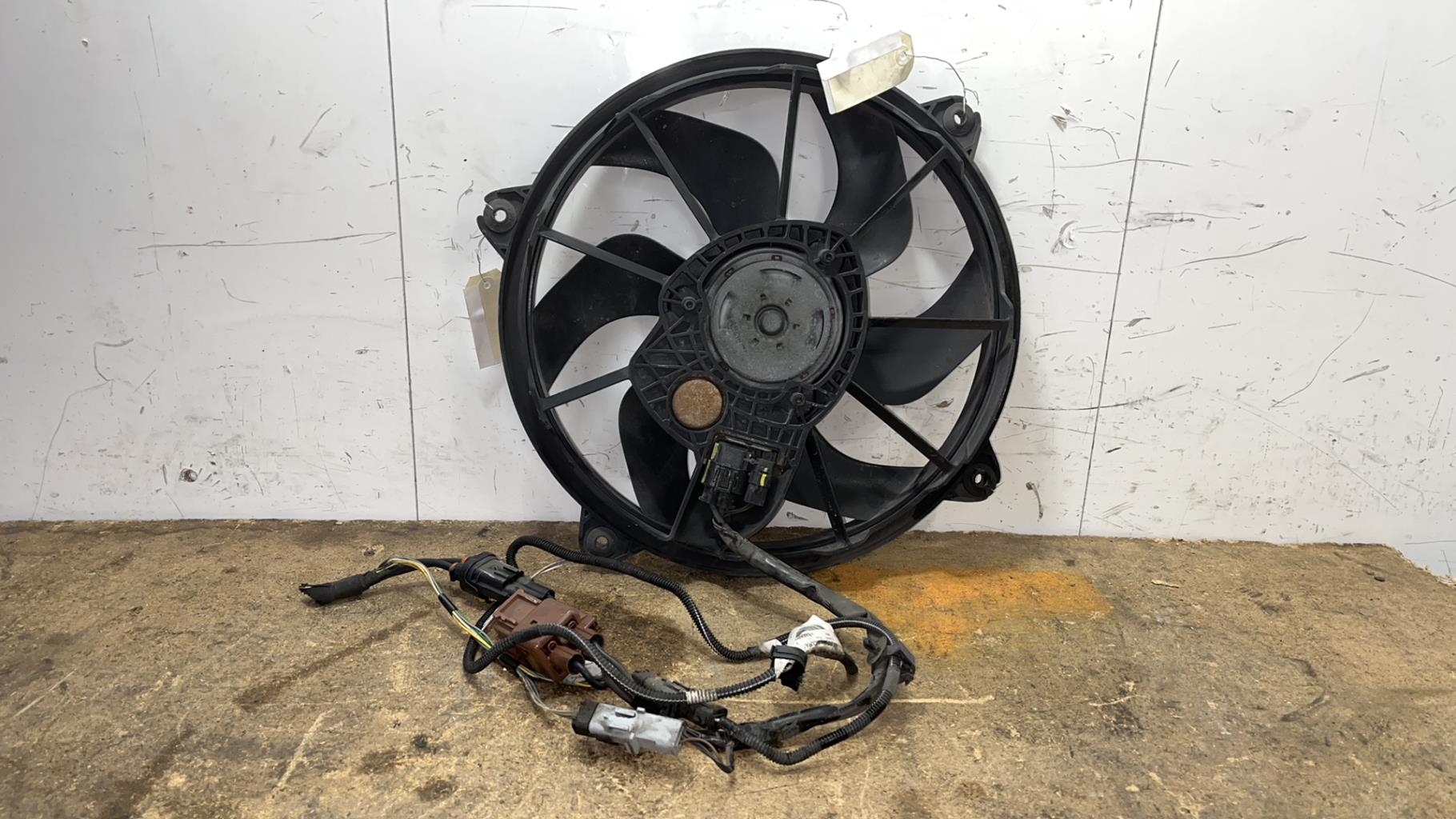 Moto ventilateur radiateur citroen c6